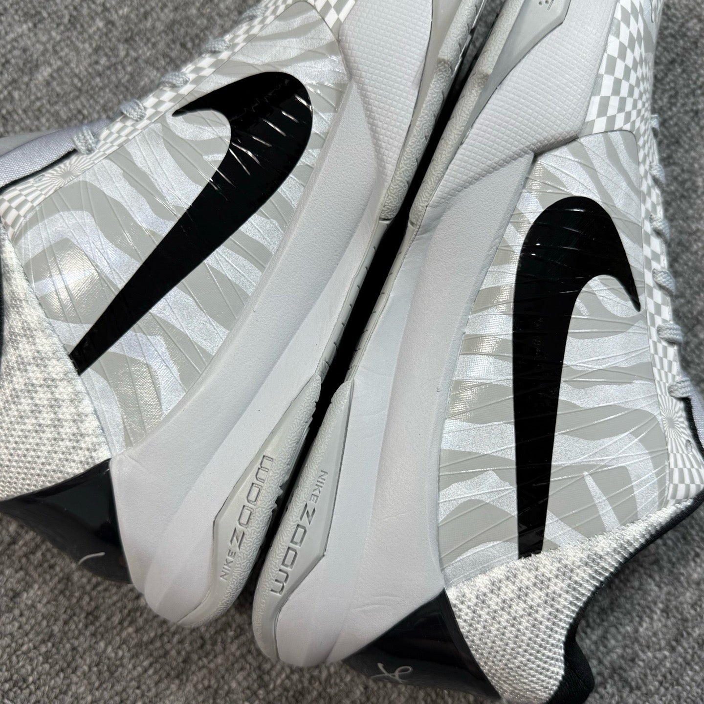 Star Batch-Nike Zoom Kobe 5 Protro “Zebra"