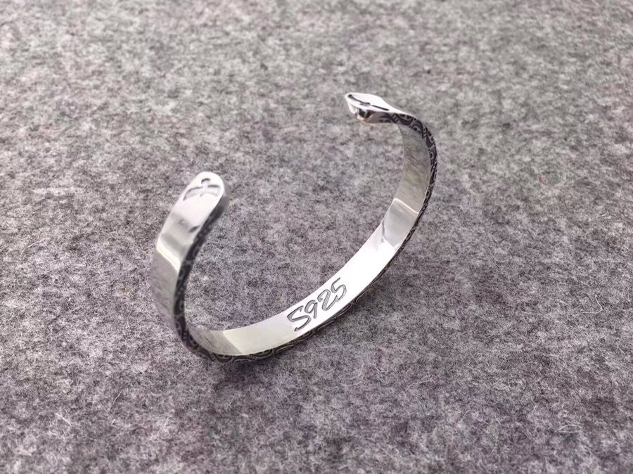 LuxluxHouse Best Quality Accessories Goros Bracelet