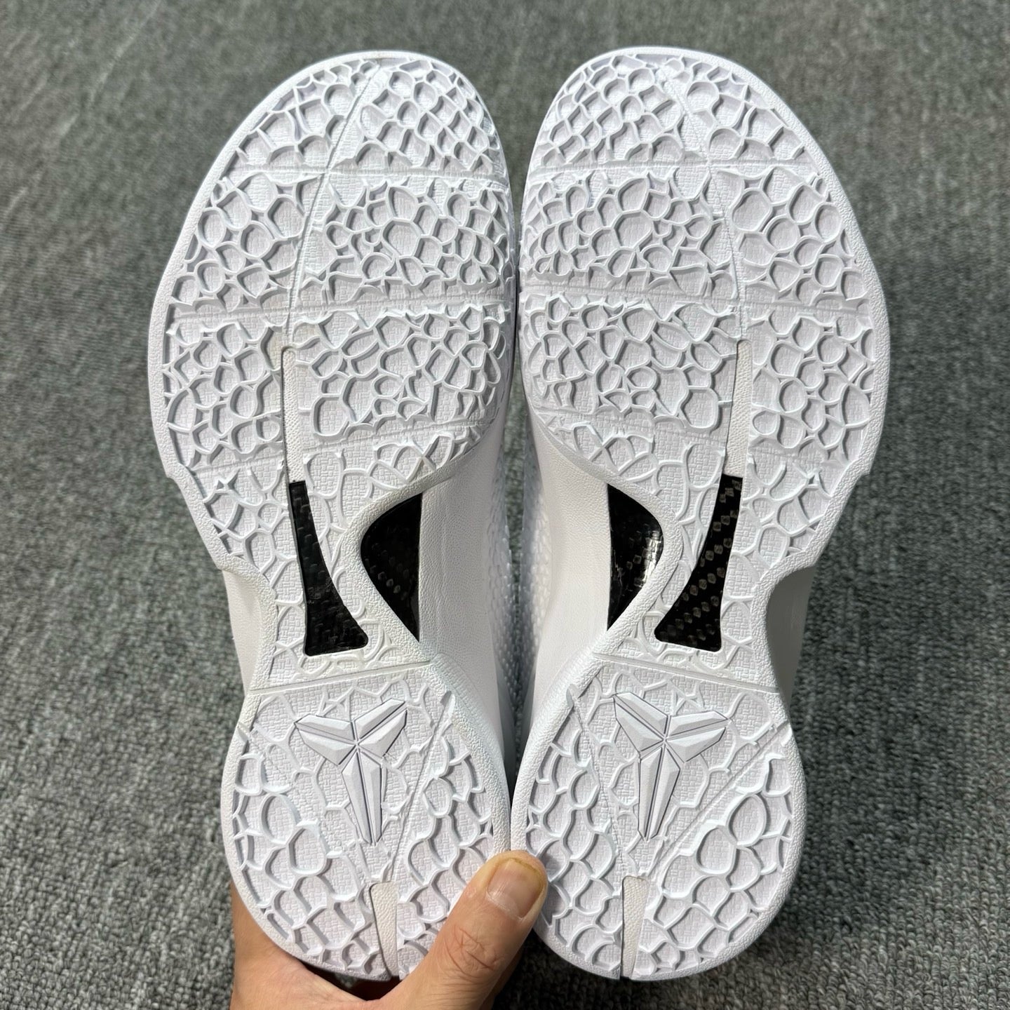 Star Batch-Nike Zoom Kobe 6 Protro “HALO”