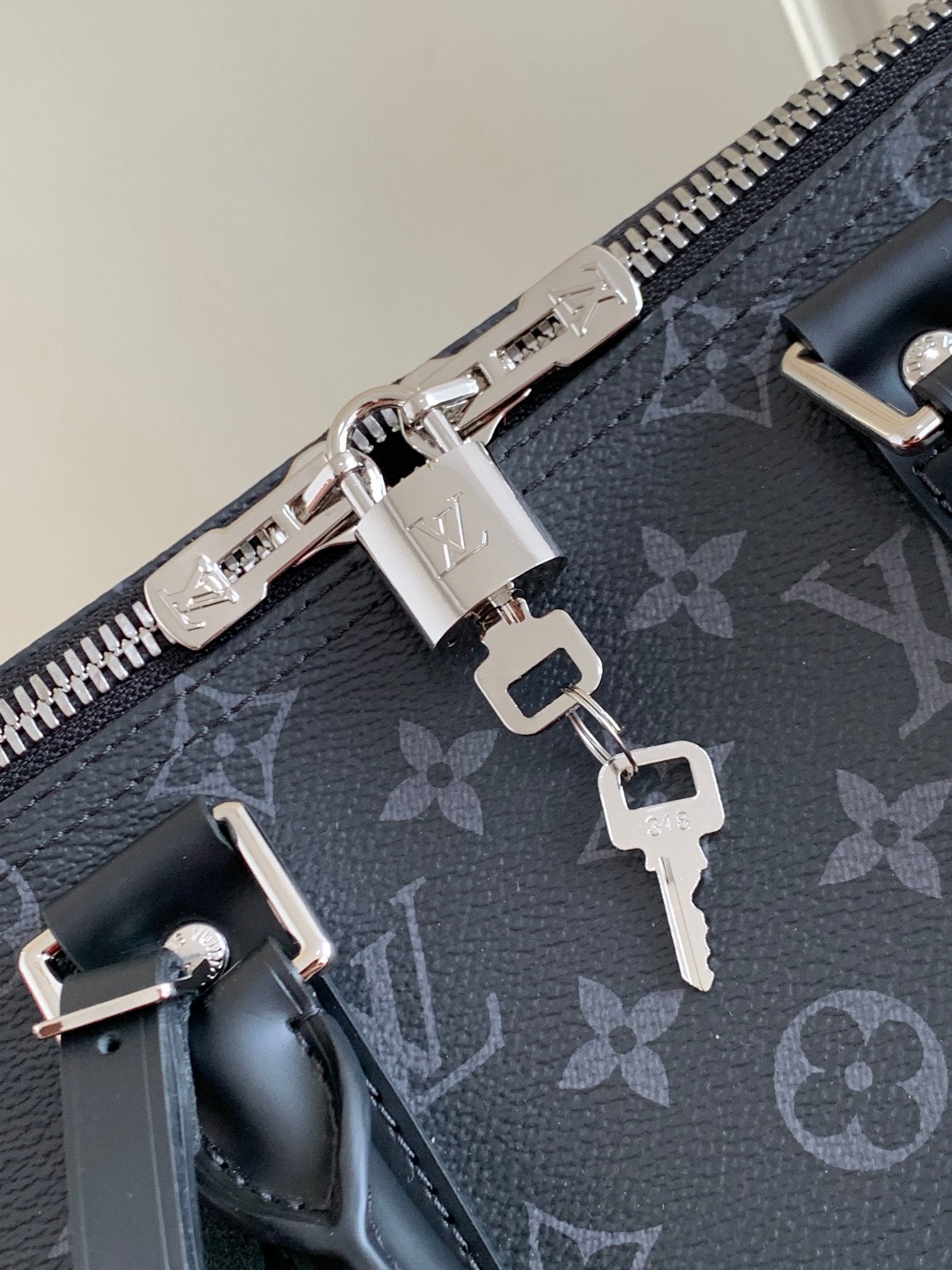 LuxluxHouse Best Quality Bags Louis Vuitton Men