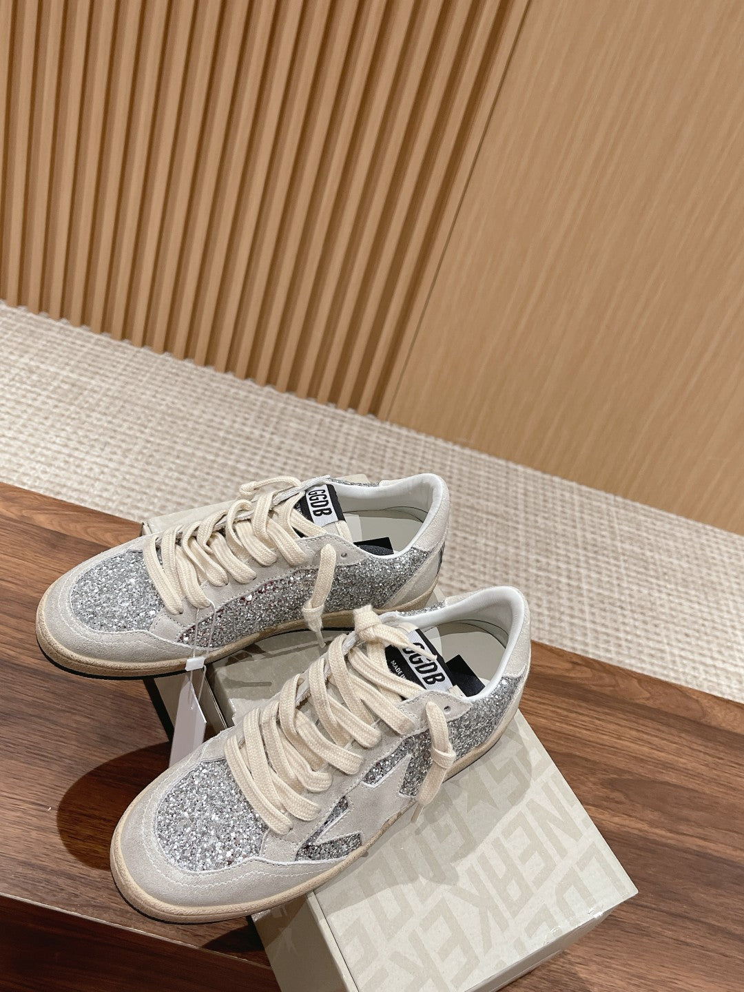 LuxluxHouse Best Quality Shoes Golden Goose