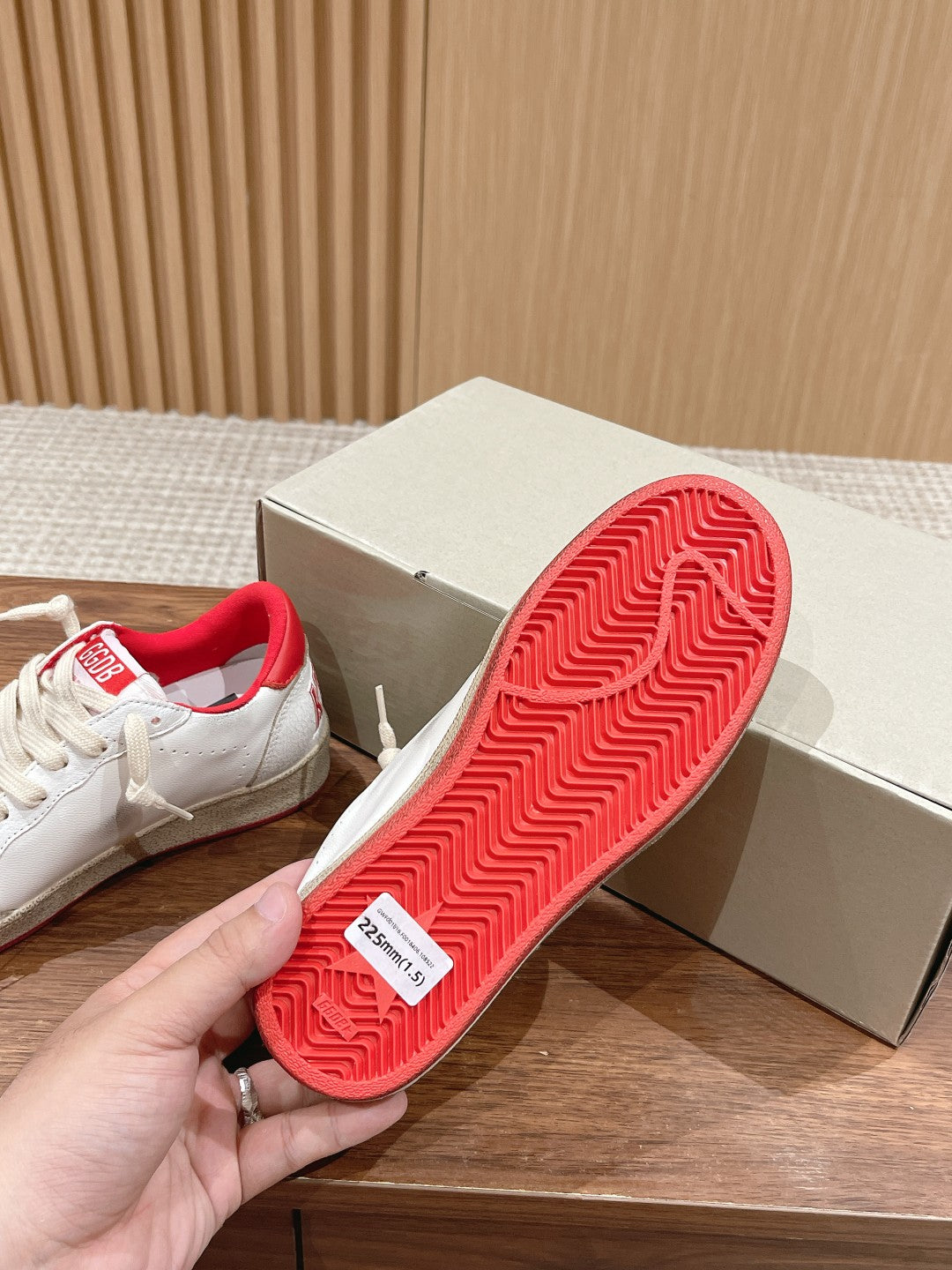 LuxluxHouse Best Quality Shoes Golden Goose