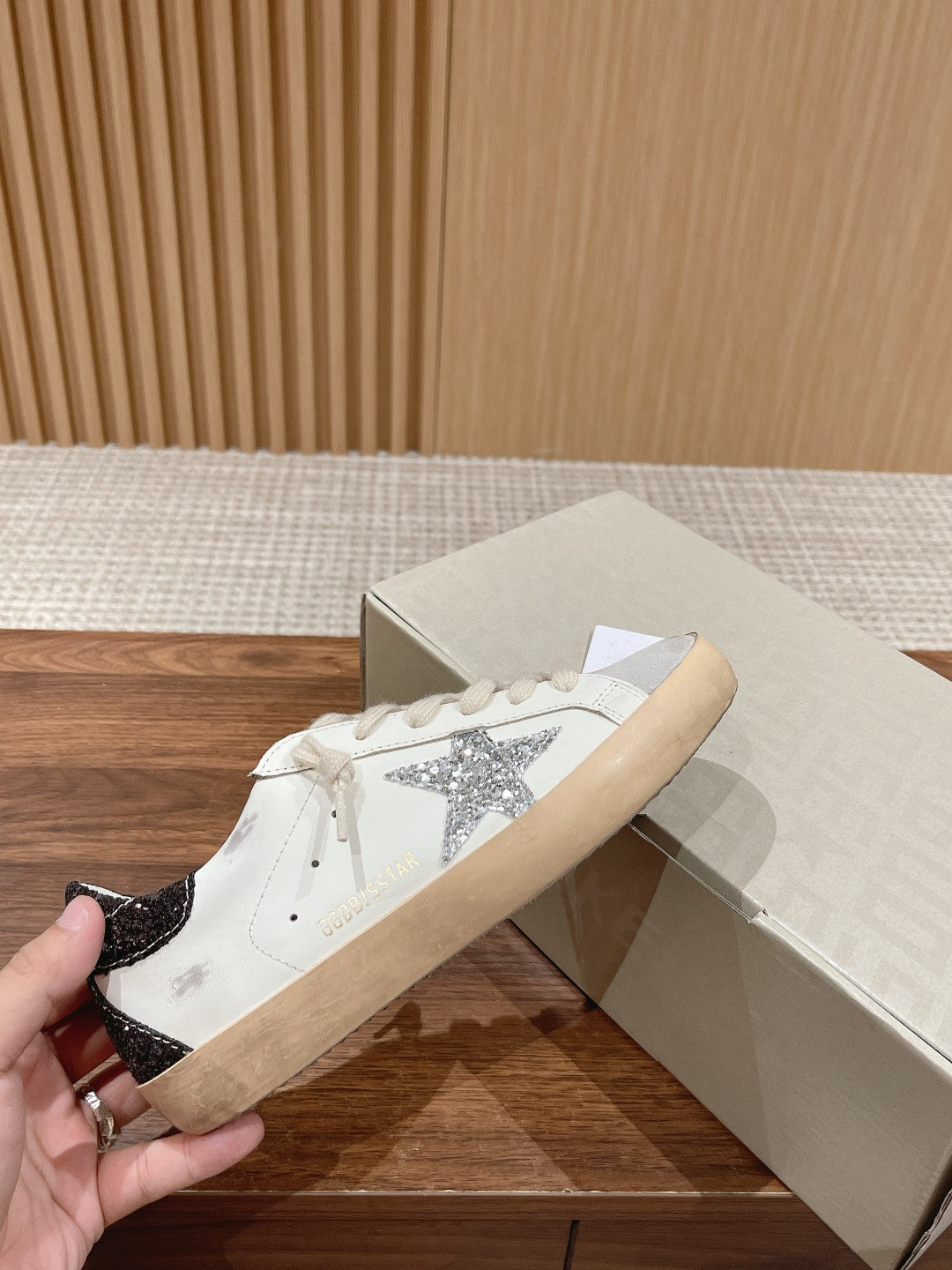 LuxluxHouse Best Quality Shoes Golden Goose