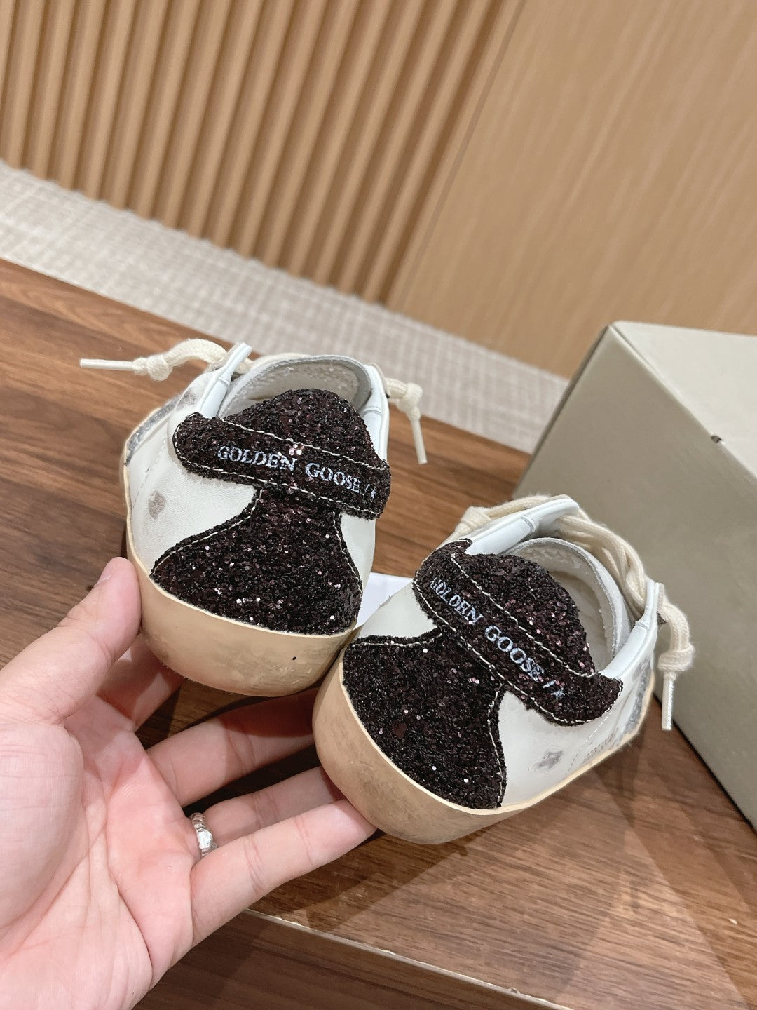 LuxluxHouse Best Quality Shoes Golden Goose