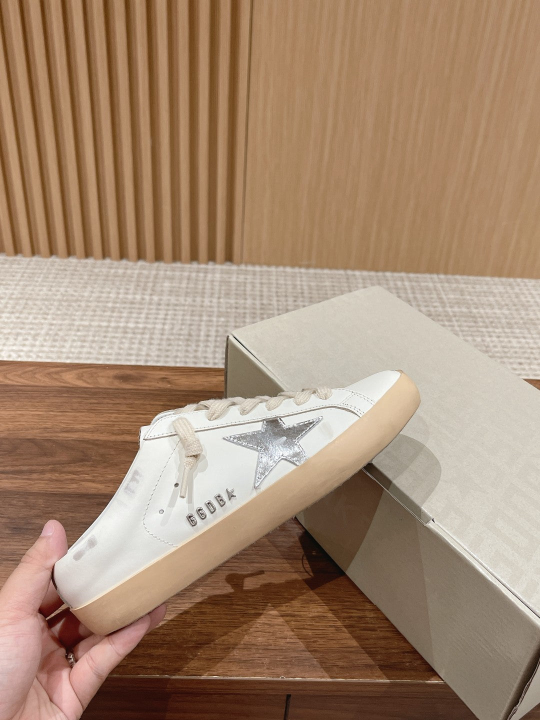 LuxluxHouse Best Quality Shoes Golden Goose