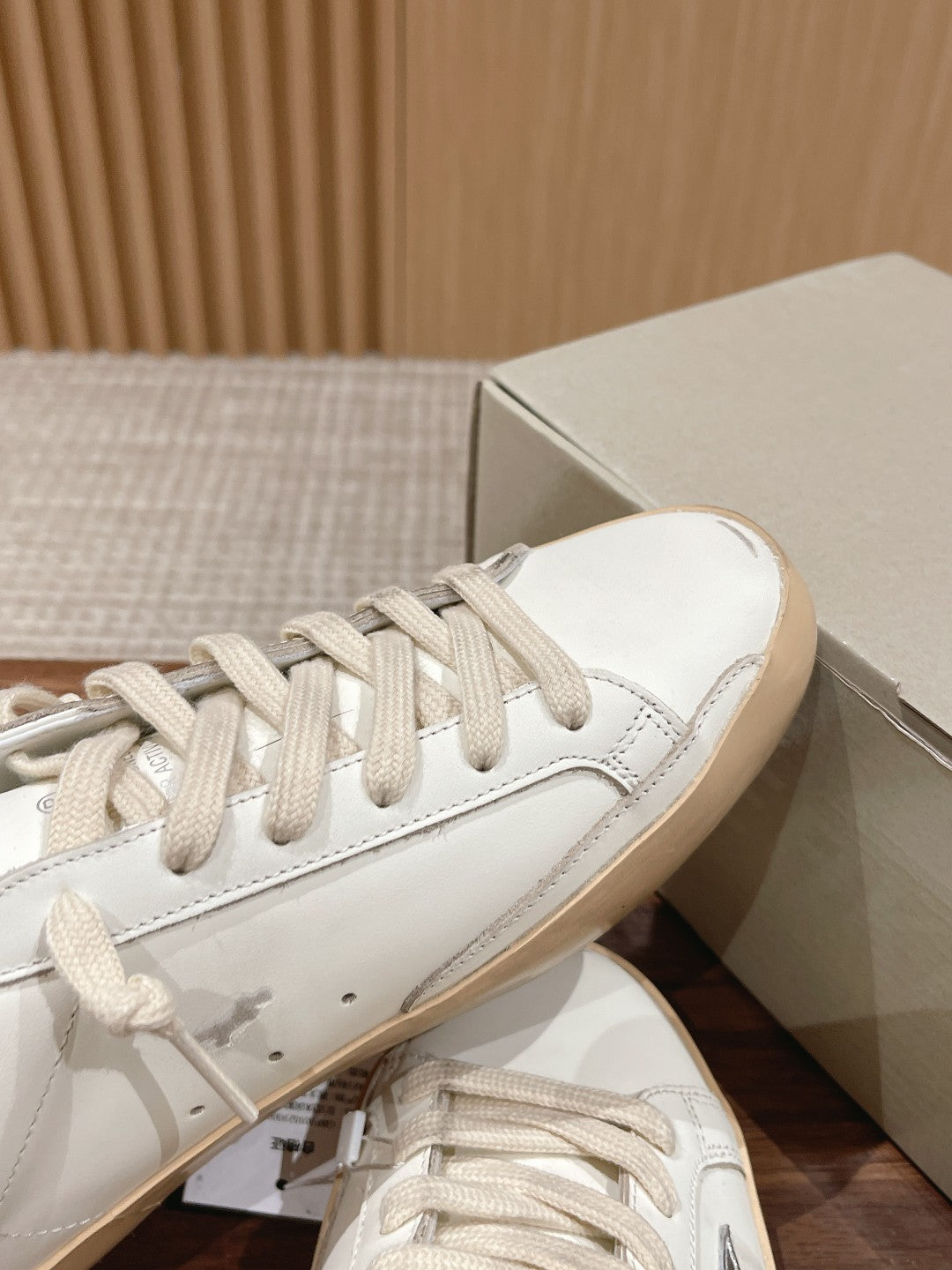 LuxluxHouse Best Quality Shoes Golden Goose