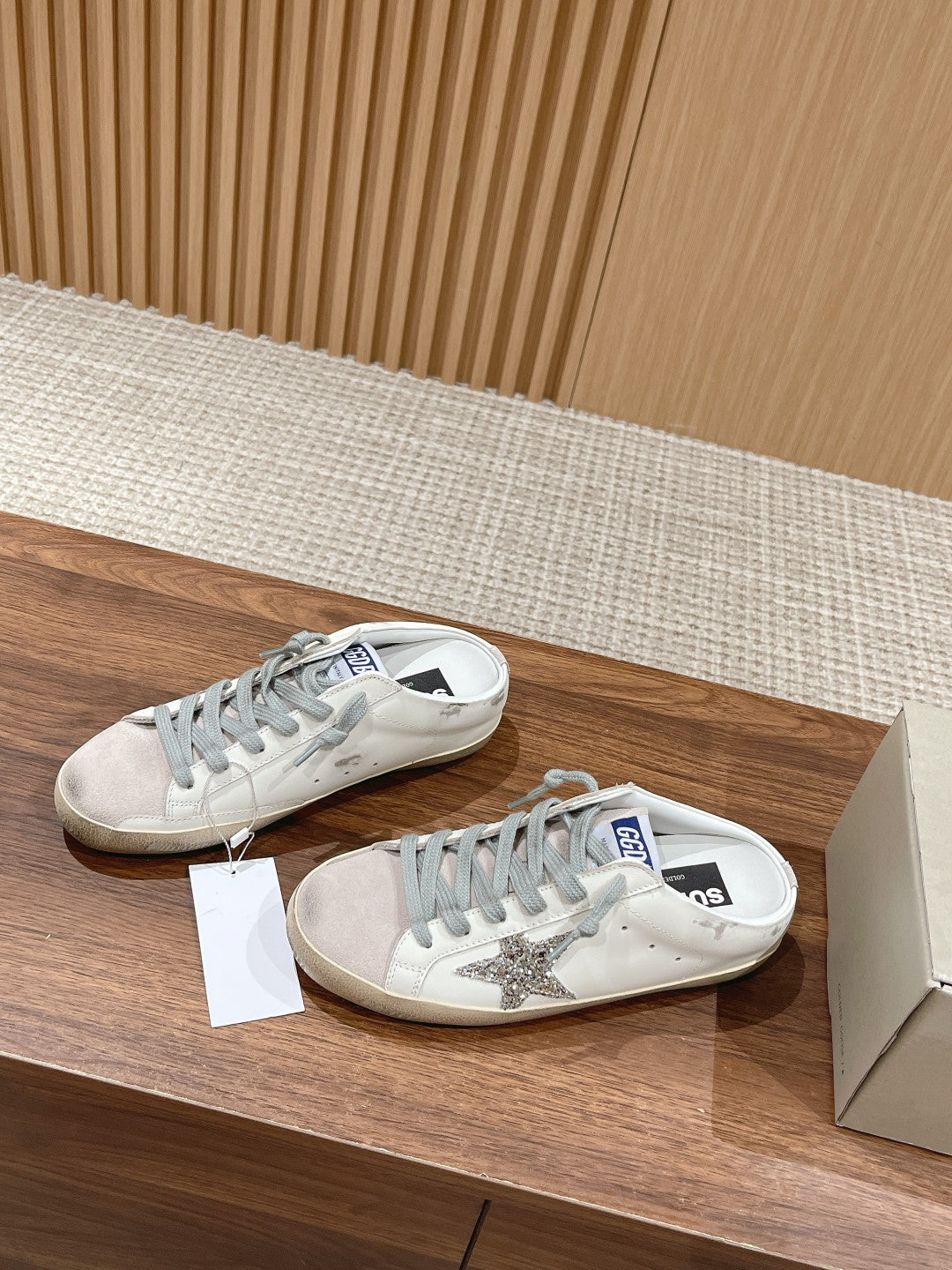 LuxluxHouse Best Quality Shoes Golden Goose