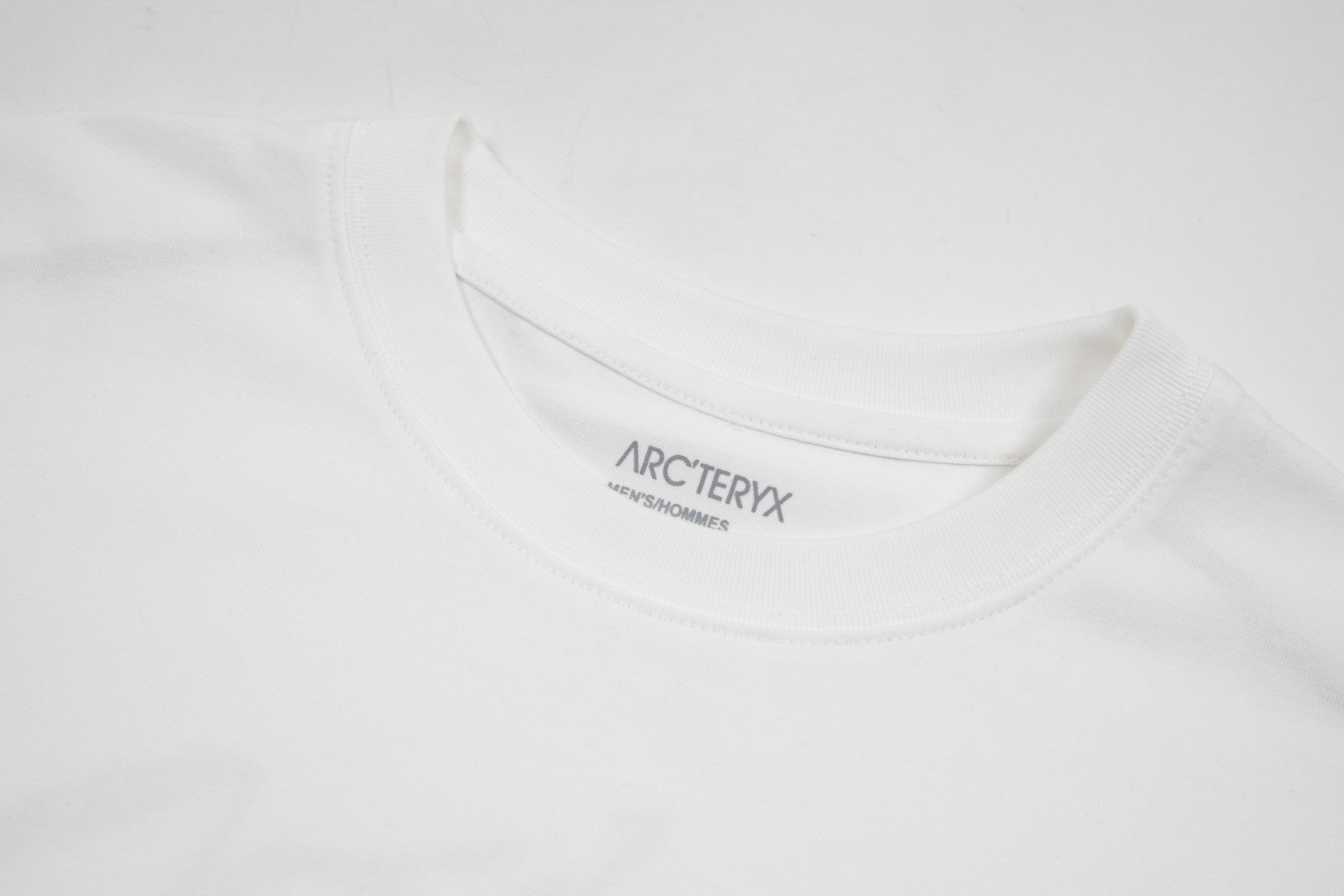 LuxluxHouse Best Quality Clothes T-shirt Arcteryx