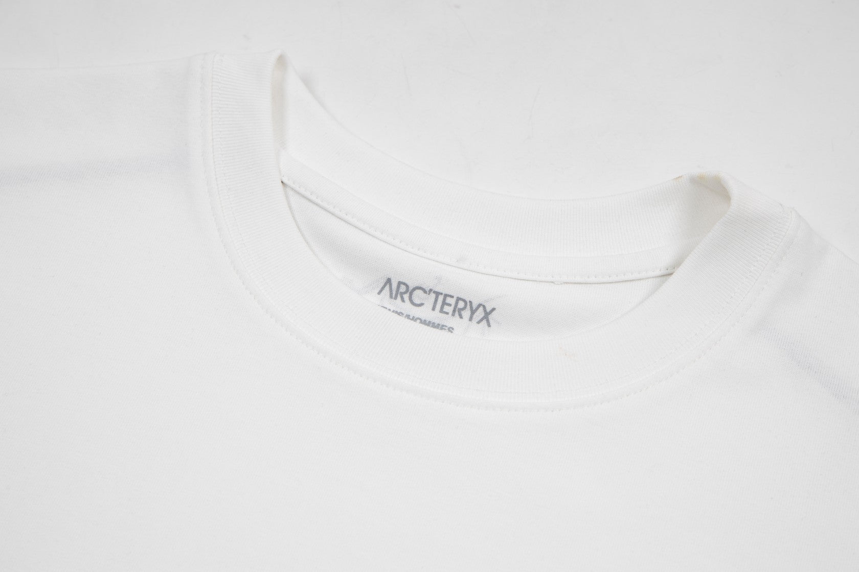 LuxluxHouse Best Quality Clothes T-shirt Arcteryx