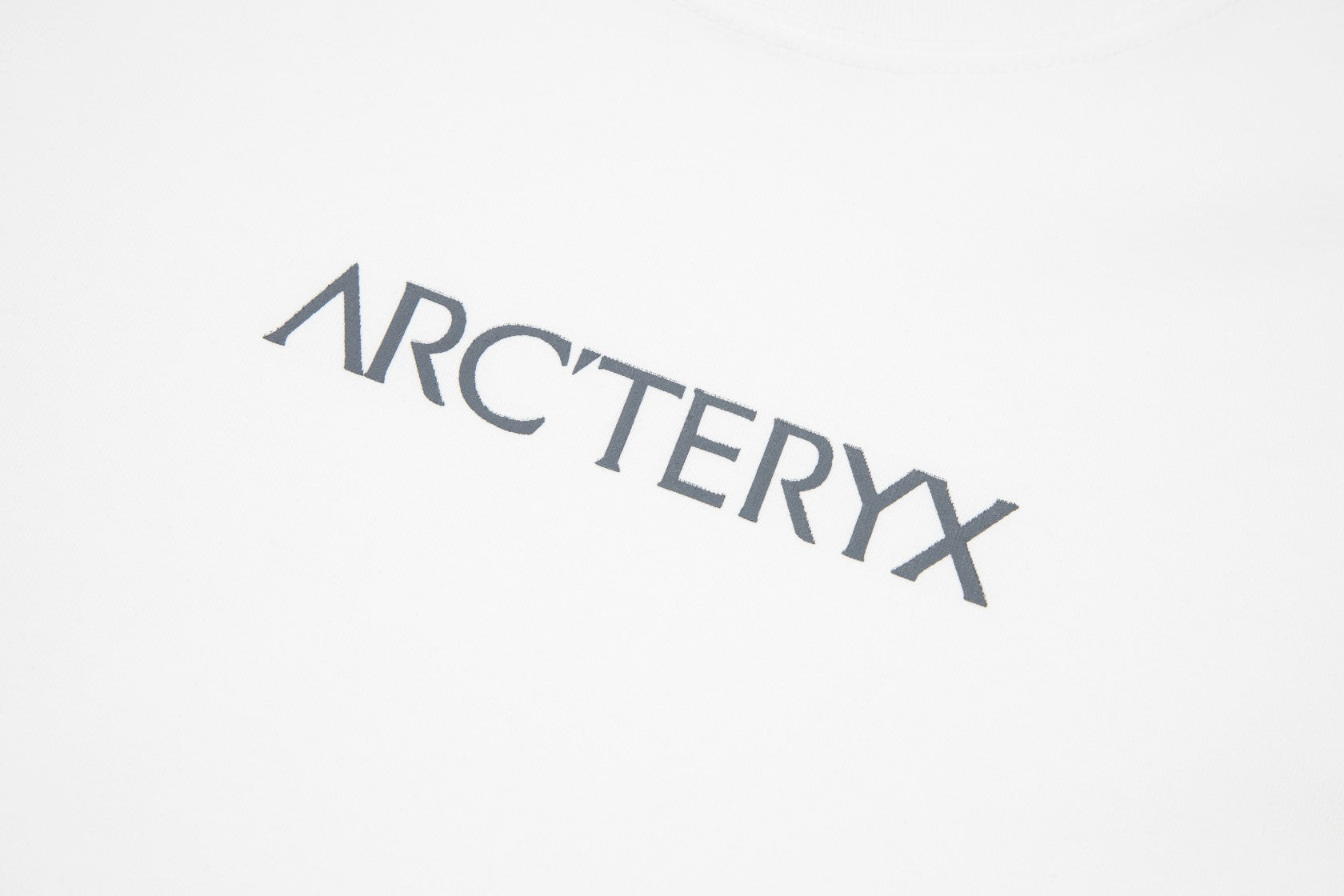 LuxluxHouse Best Quality Clothes T-shirt Arcteryx