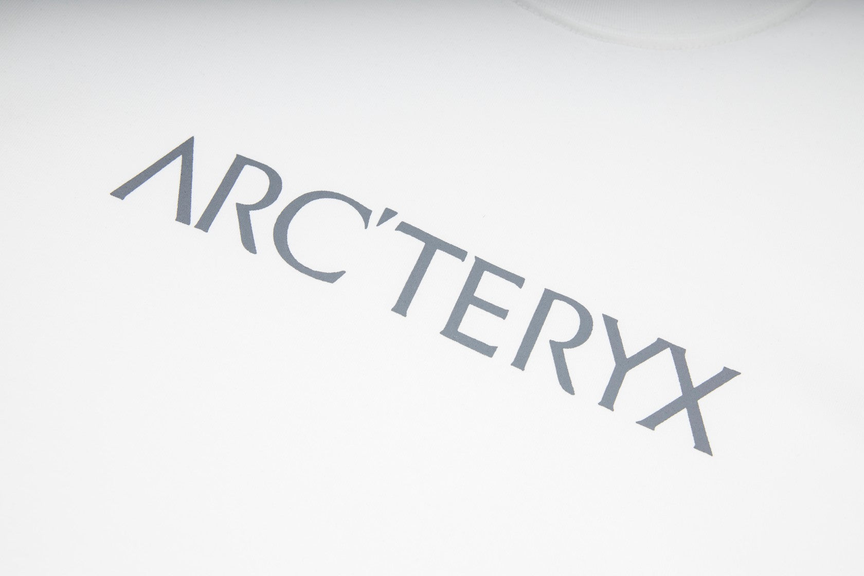 LuxluxHouse Best Quality Clothes T-shirt Arcteryx