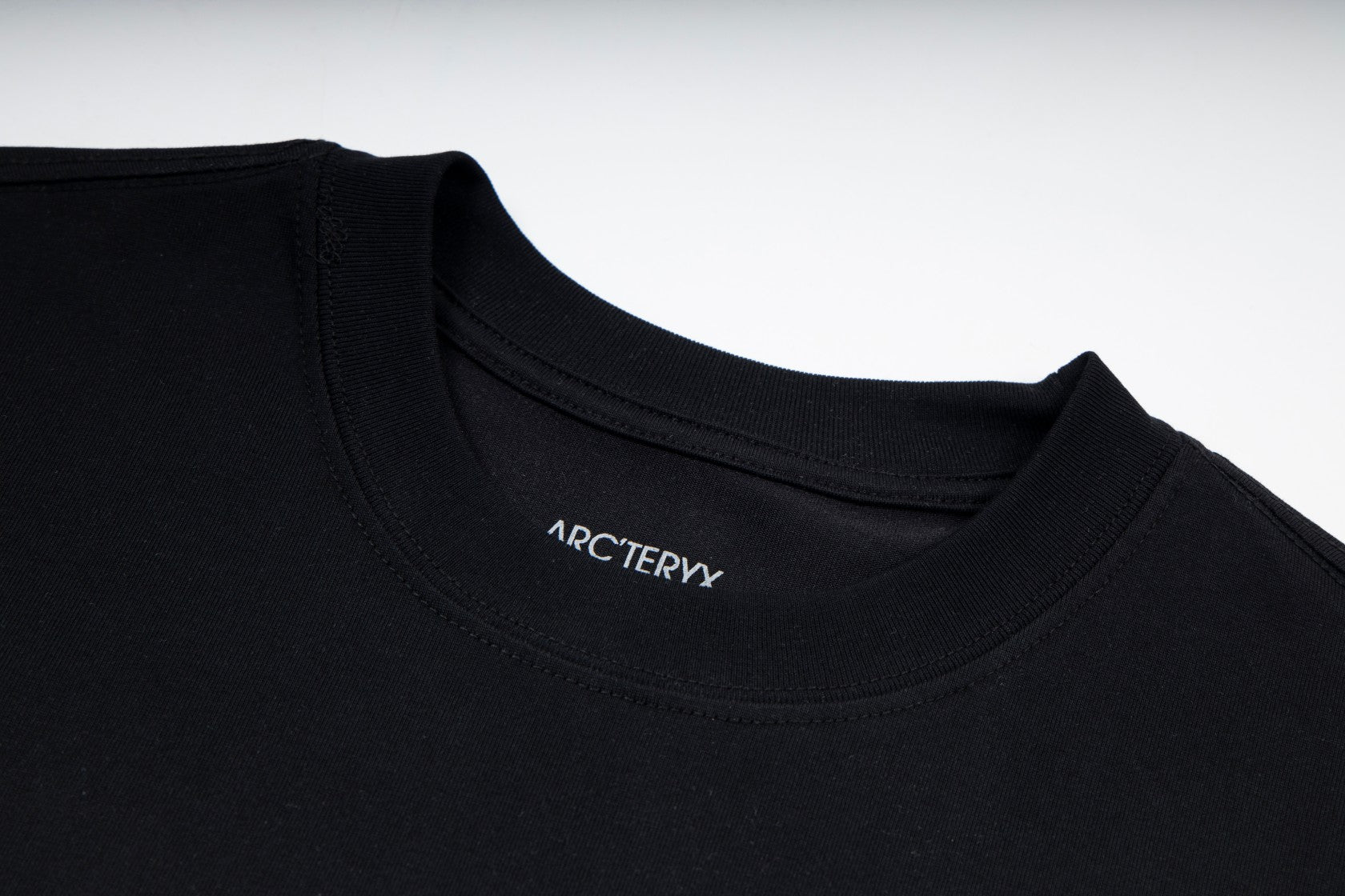 LuxluxHouse Best Quality Clothes T-shirt Arcteryx