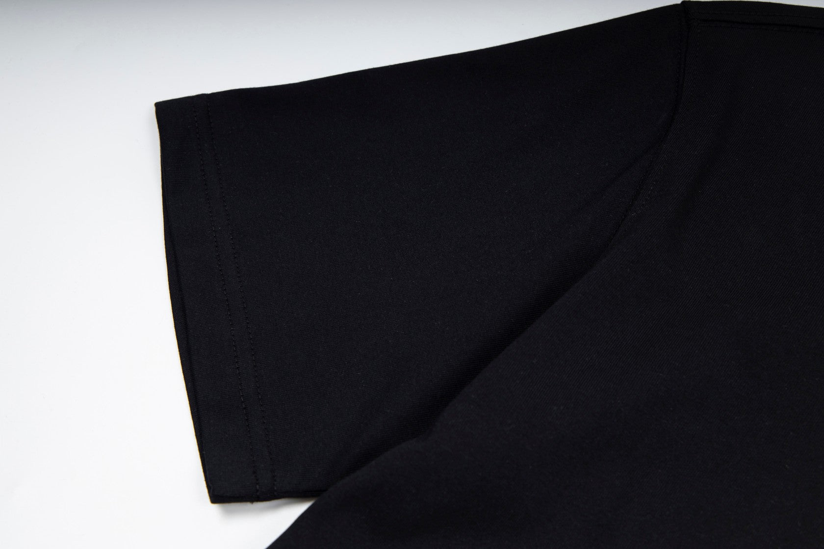 LuxluxHouse Best Quality Clothes T-shirt Arcteryx