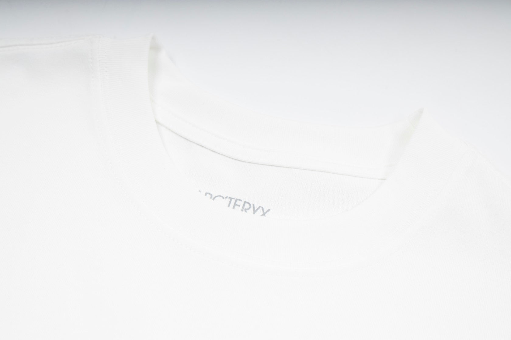 LuxluxHouse Best Quality Clothes T-shirt Arcteryx