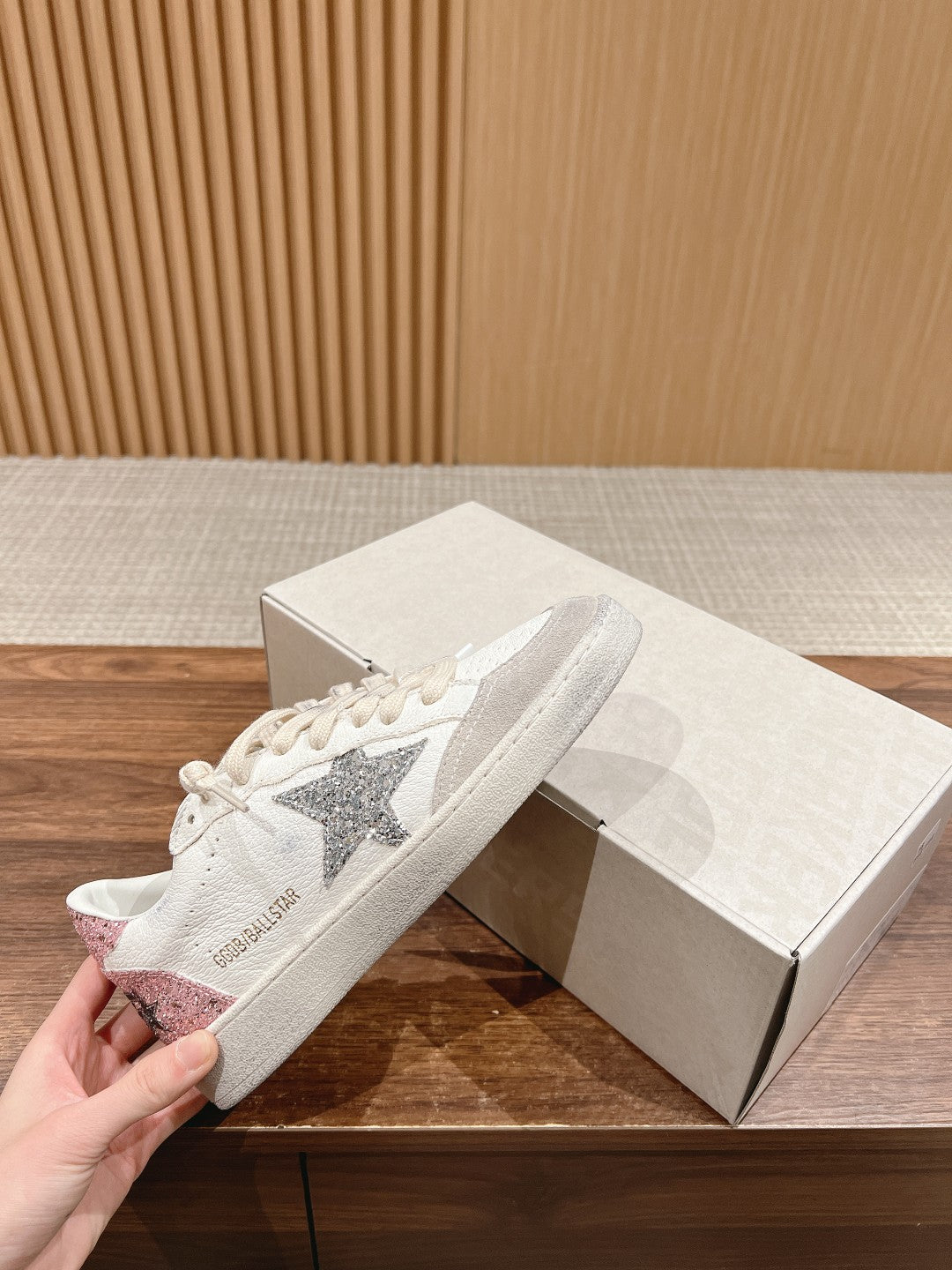 LuxluxHouse Best Quality Shoes Golden Goose