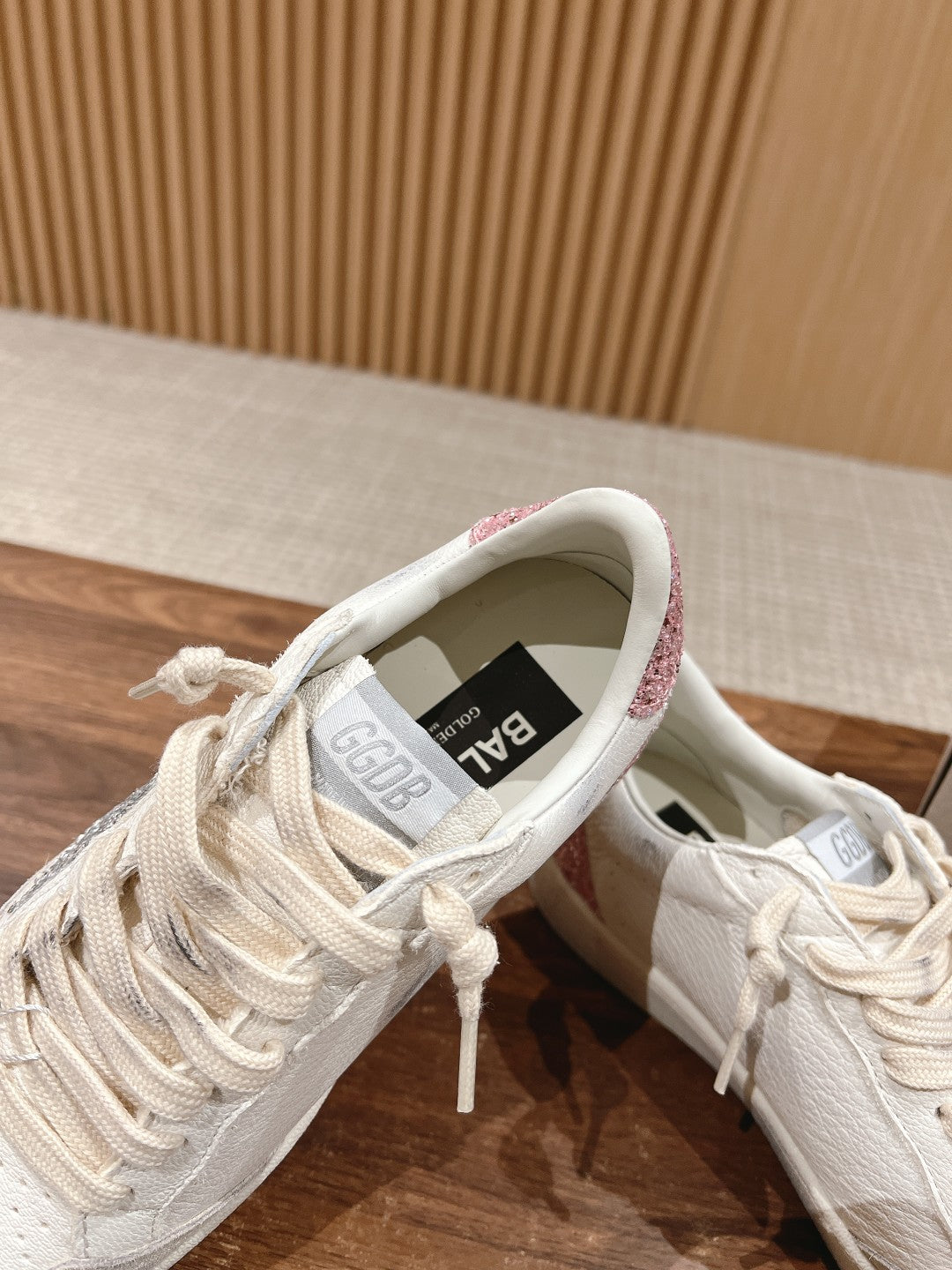 LuxluxHouse Best Quality Shoes Golden Goose