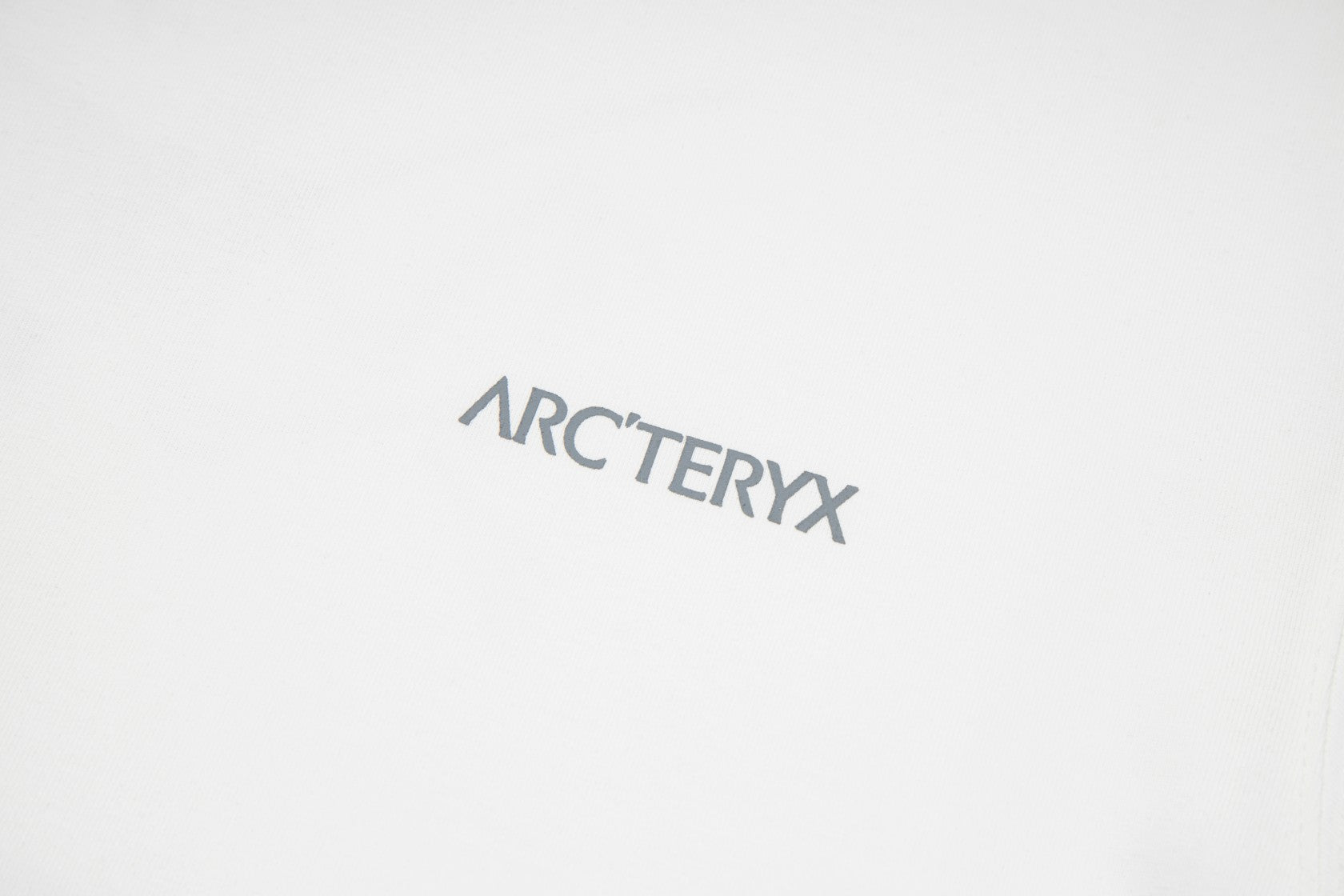 LuxluxHouse Best Quality Clothes T-shirt Arcteryx