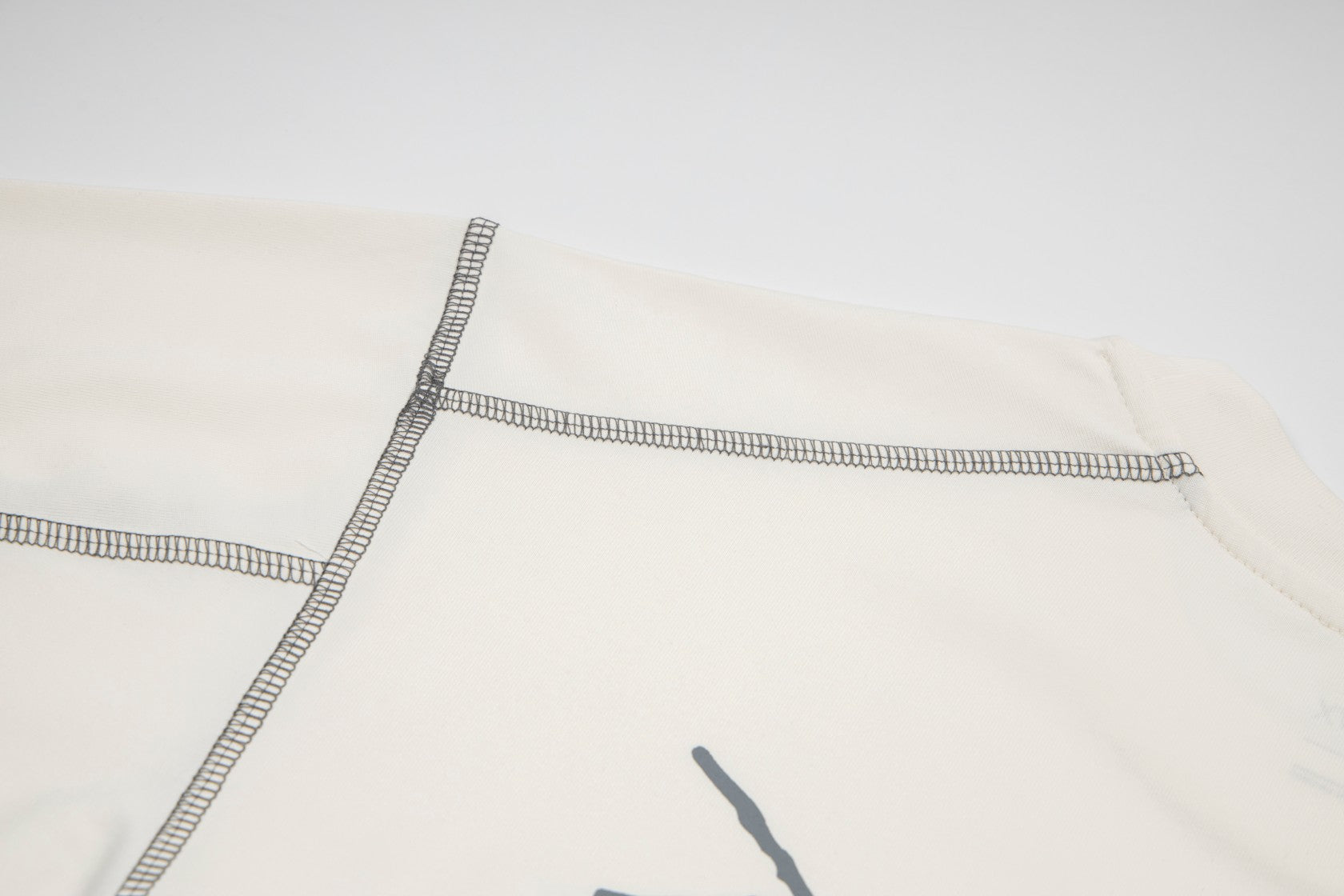 LuxluxHouse Best Quality Clothes T-shirt Arcteryx