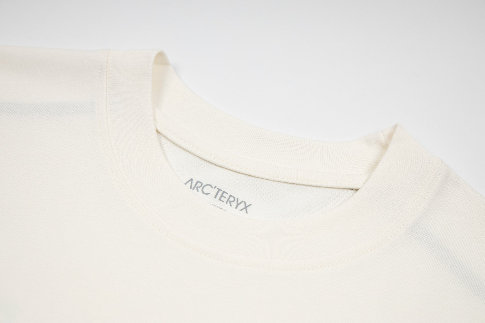 LuxluxHouse Best Quality Clothes T-shirt Arcteryx