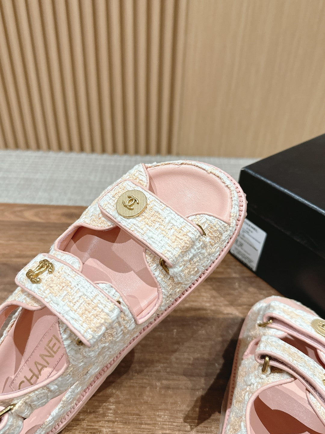 LuxluxHouse Best Quality Chanel Sandals