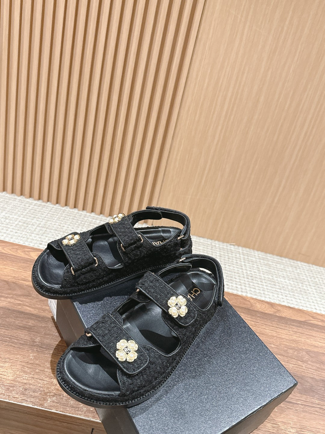 LuxluxHouse Best Quality Chanel Sandals