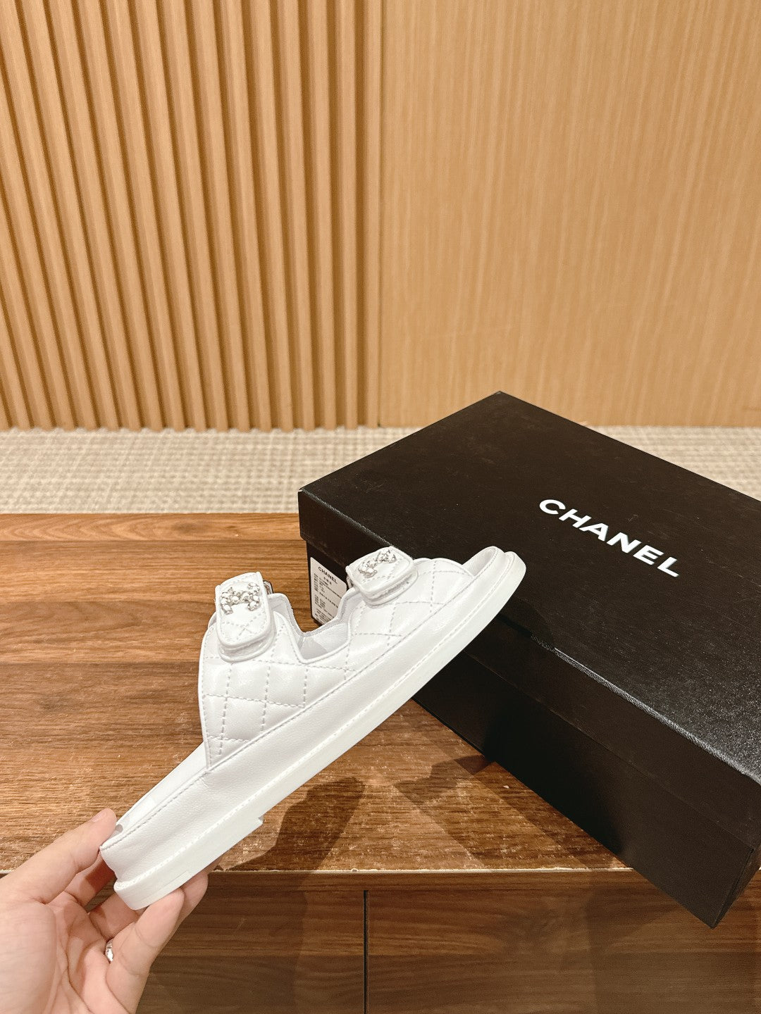 LuxluxHouse Best Quality Chanel Sandals