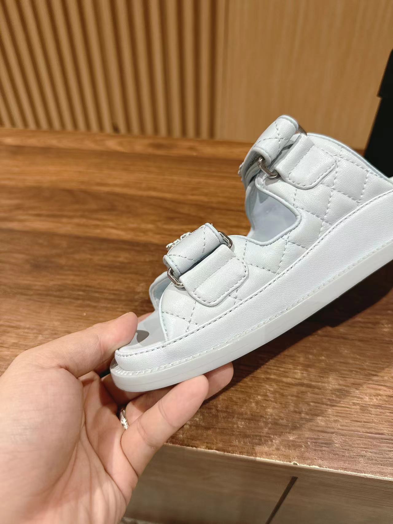 LuxluxHouse Best Quality Chanel Sandals