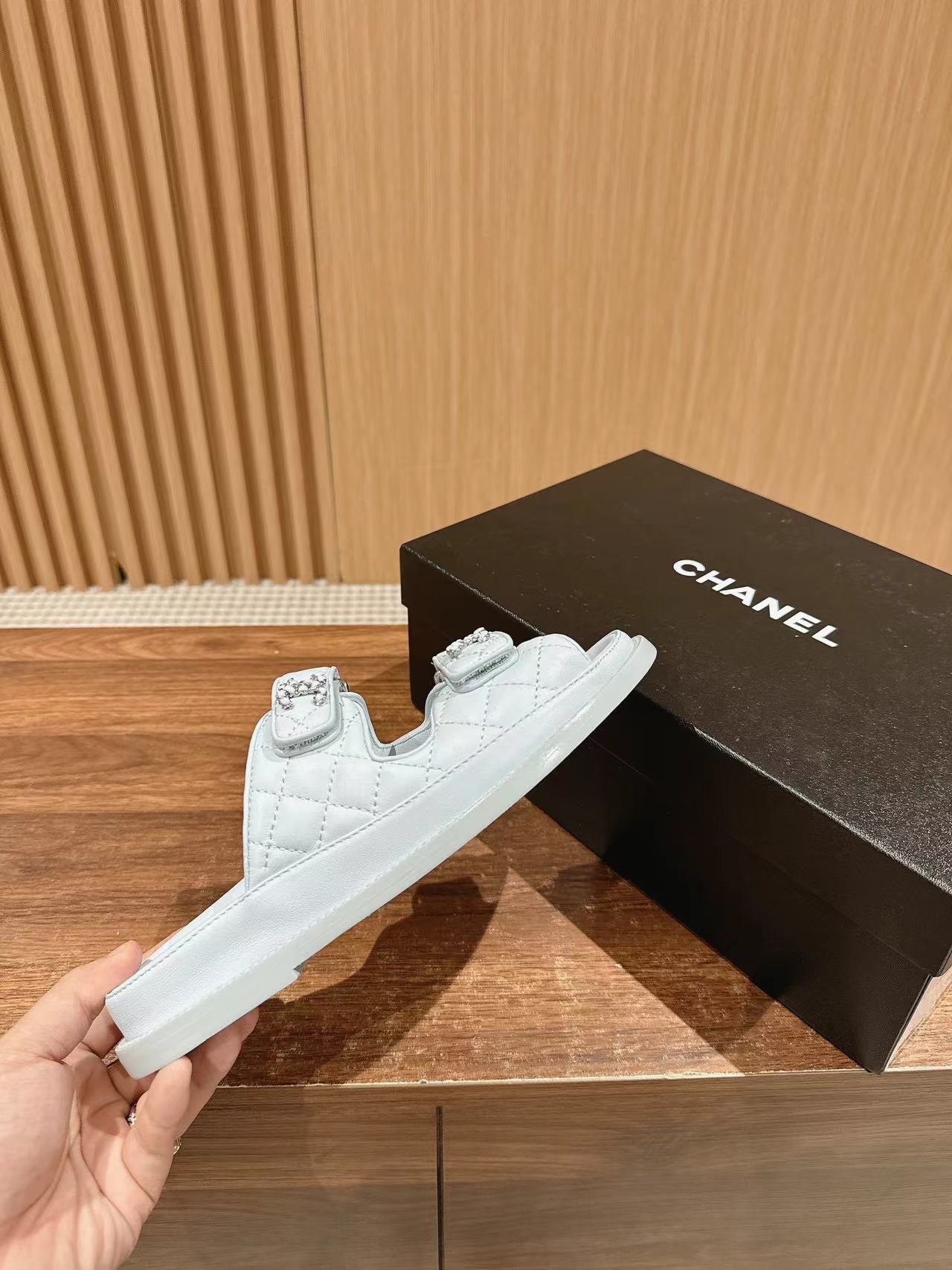 LuxluxHouse Best Quality Chanel Sandals