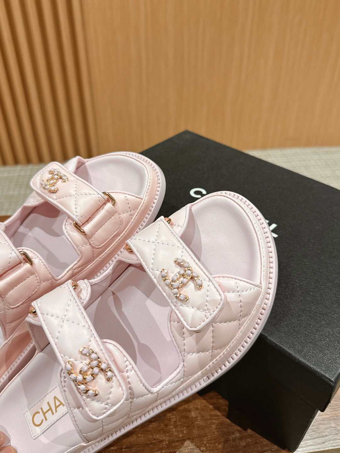 LuxluxHouse Best Quality Chanel Sandals