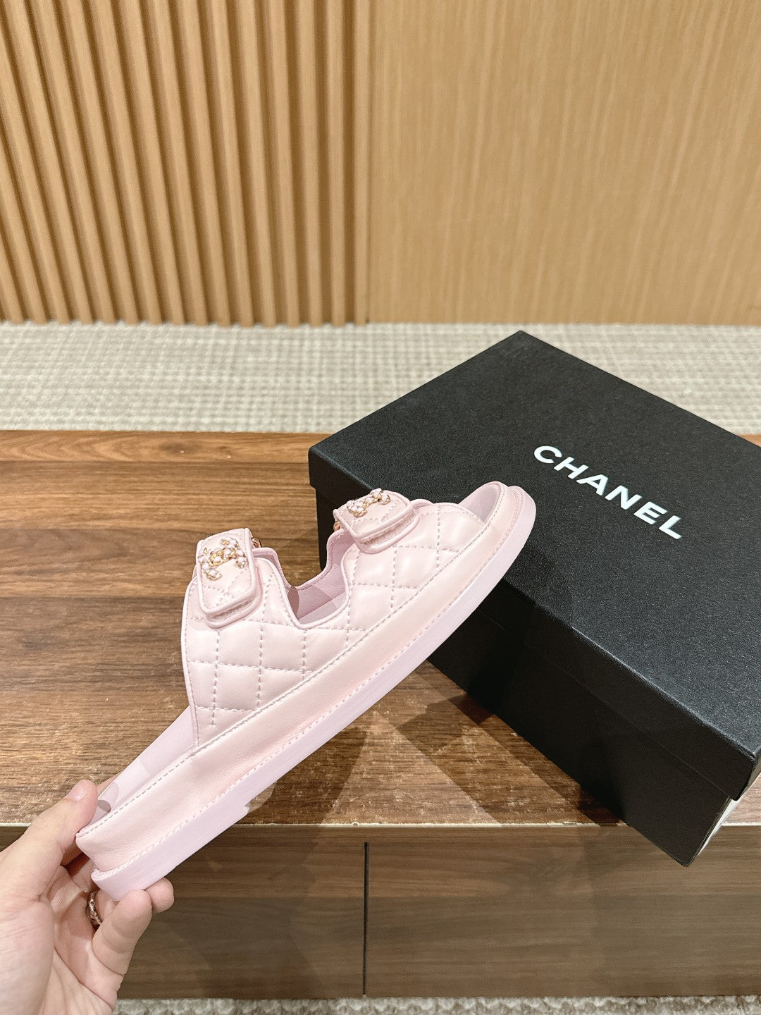 LuxluxHouse Best Quality Chanel Sandals