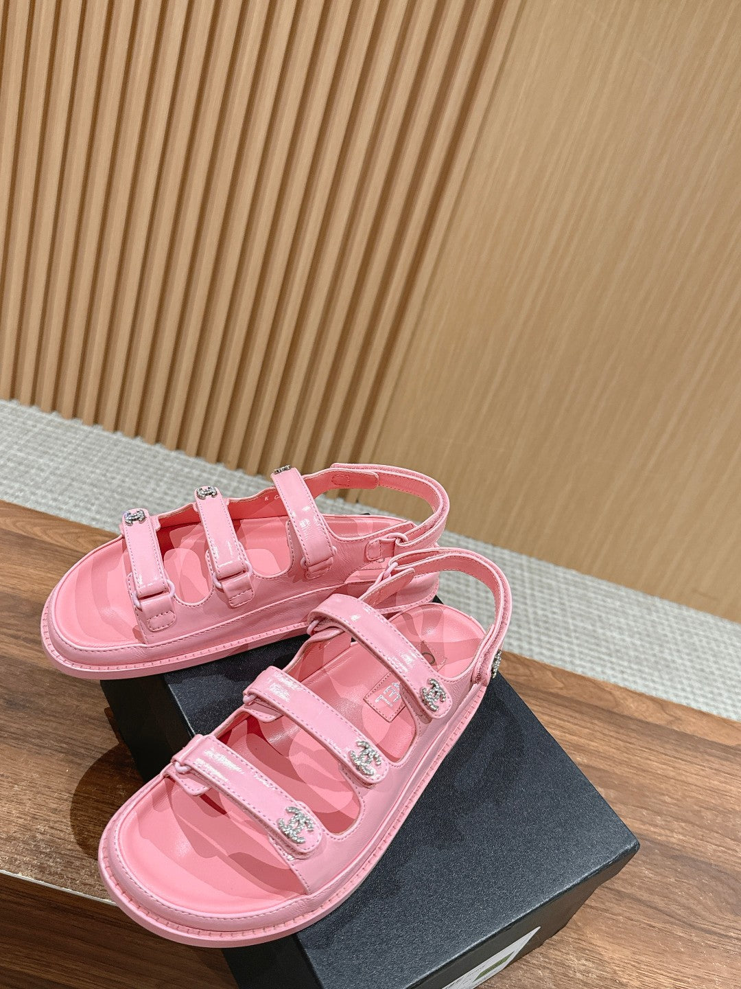LuxluxHouse Best Quality Chanel Sandals