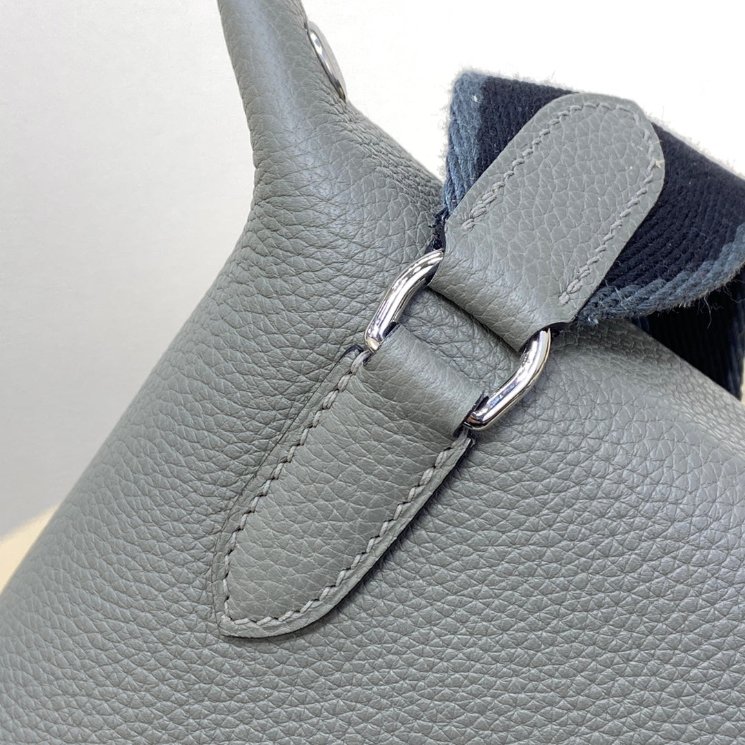 LuxluxHouse Best Quality Bags Women Men Hermes