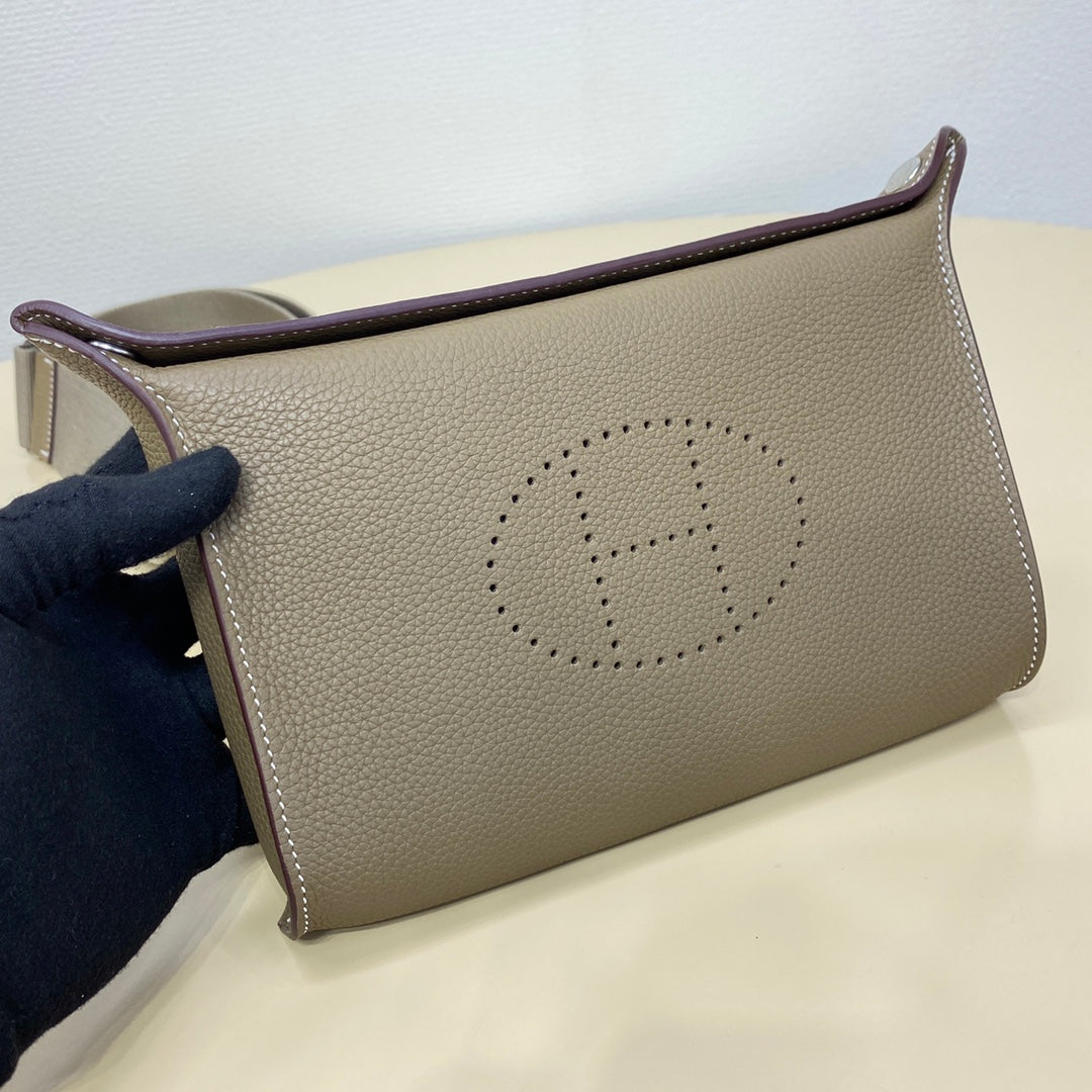 LuxluxHouse Best Quality Bags Women Men Hermes