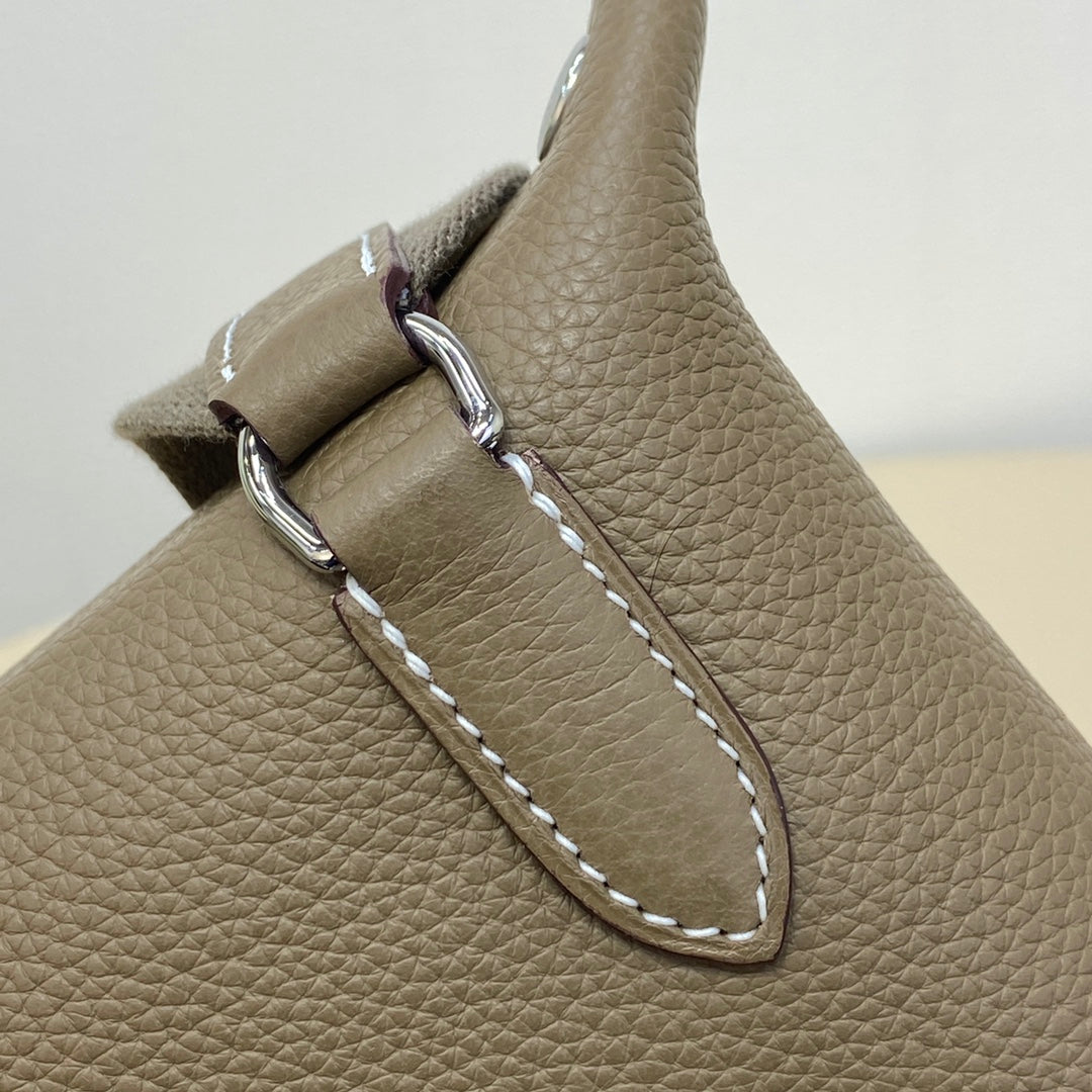 LuxluxHouse Best Quality Bags Women Men Hermes