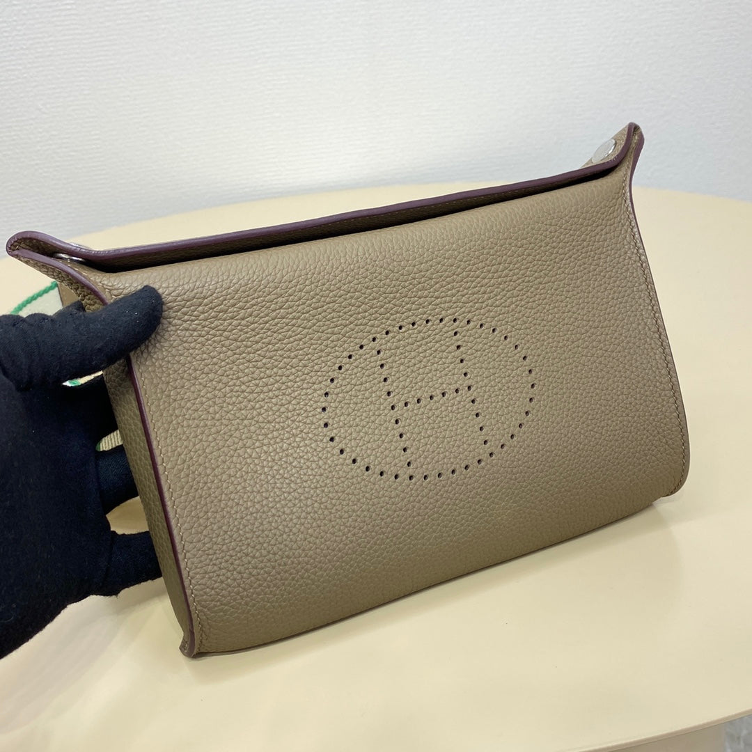 LuxluxHouse Best Quality Bags Women Men Hermes