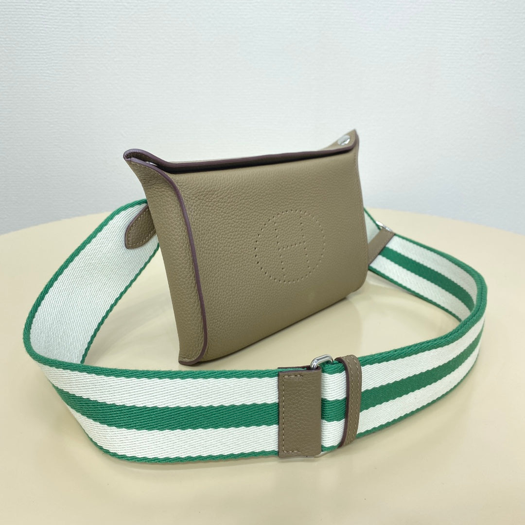 LuxluxHouse Best Quality Bags Women Men Hermes