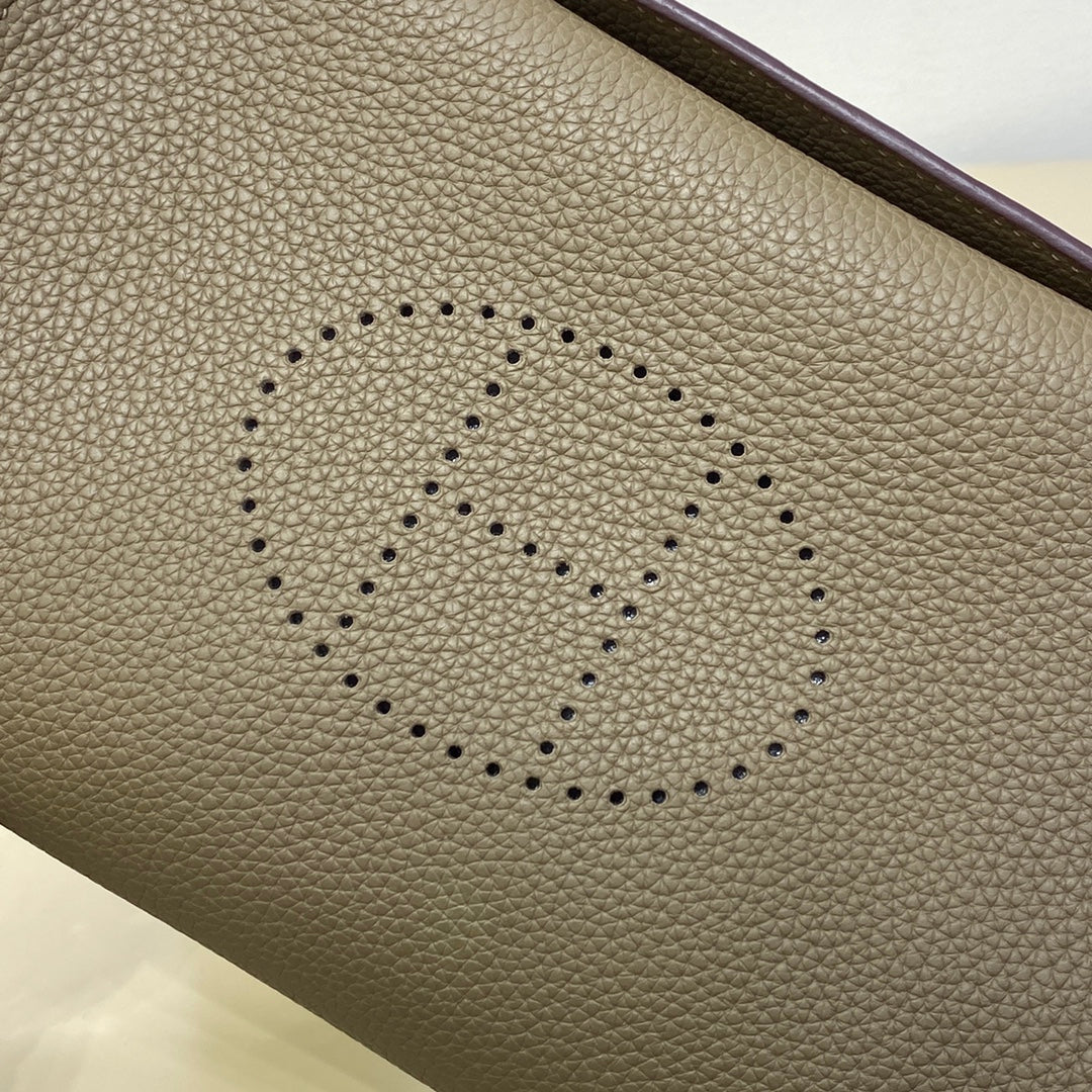 LuxluxHouse Best Quality Bags Women Men Hermes
