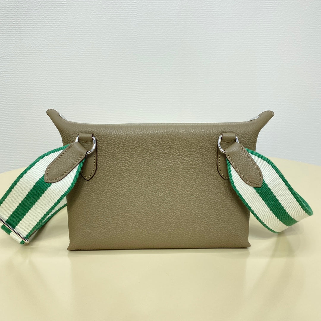 LuxluxHouse Best Quality Bags Women Men Hermes