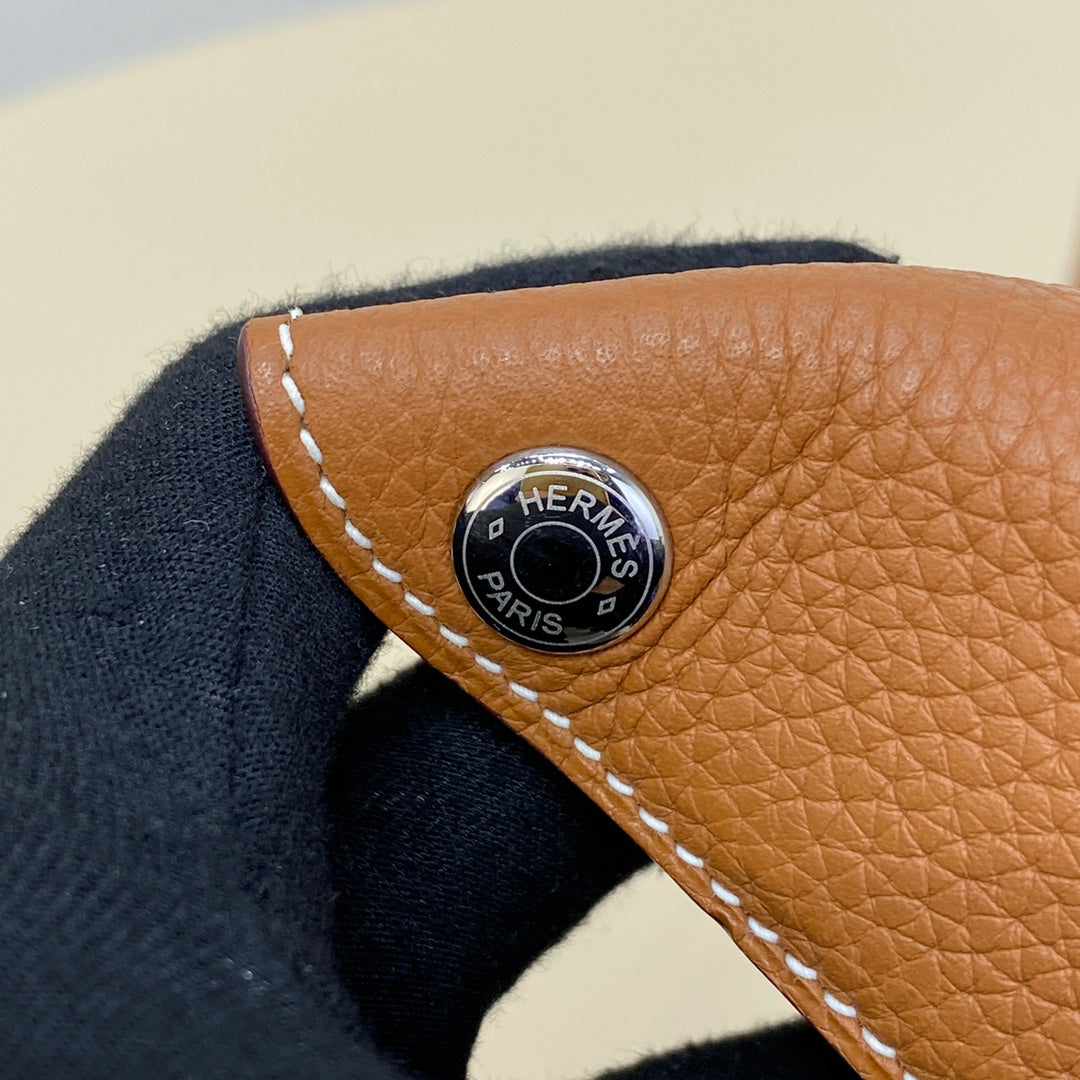 LuxluxHouse Best Quality Bags Women Men Hermes
