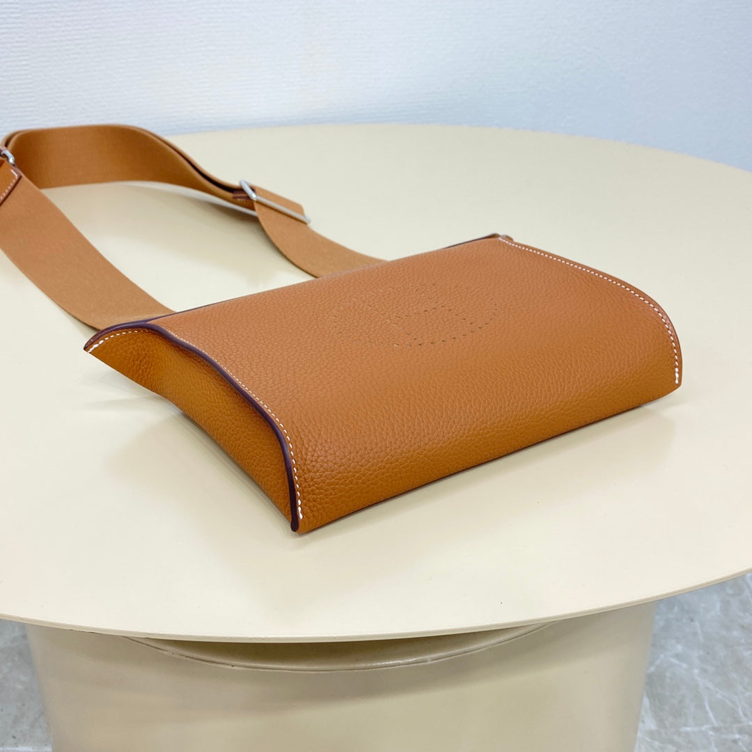 LuxluxHouse Best Quality Bags Women Men Hermes