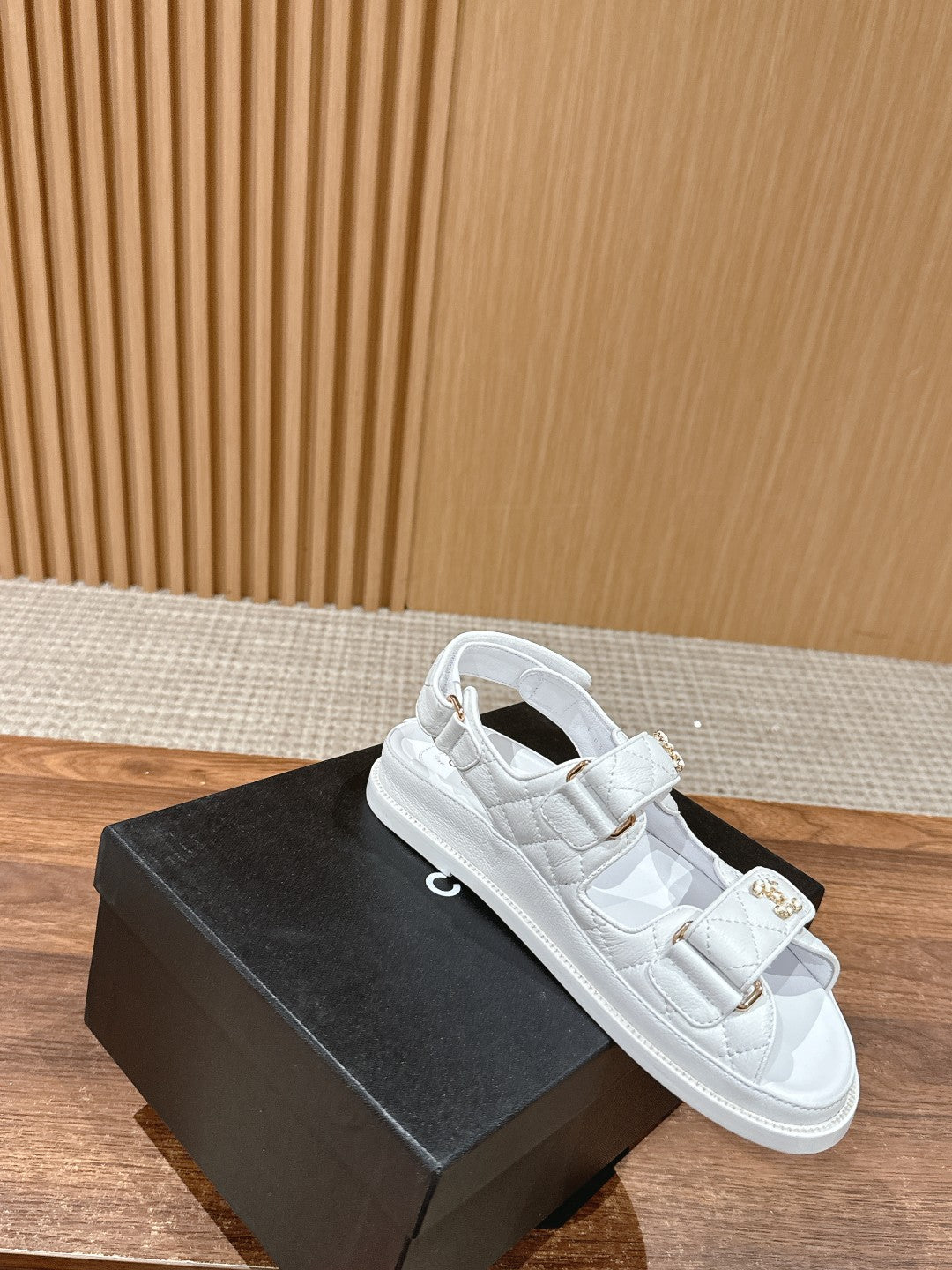 LuxluxHouse Best Quality Chanel Sandals