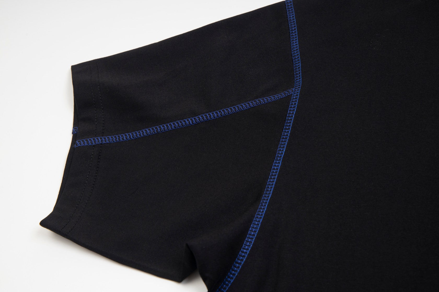 LuxluxHouse Best Quality Clothes T-shirt Arcteryx
