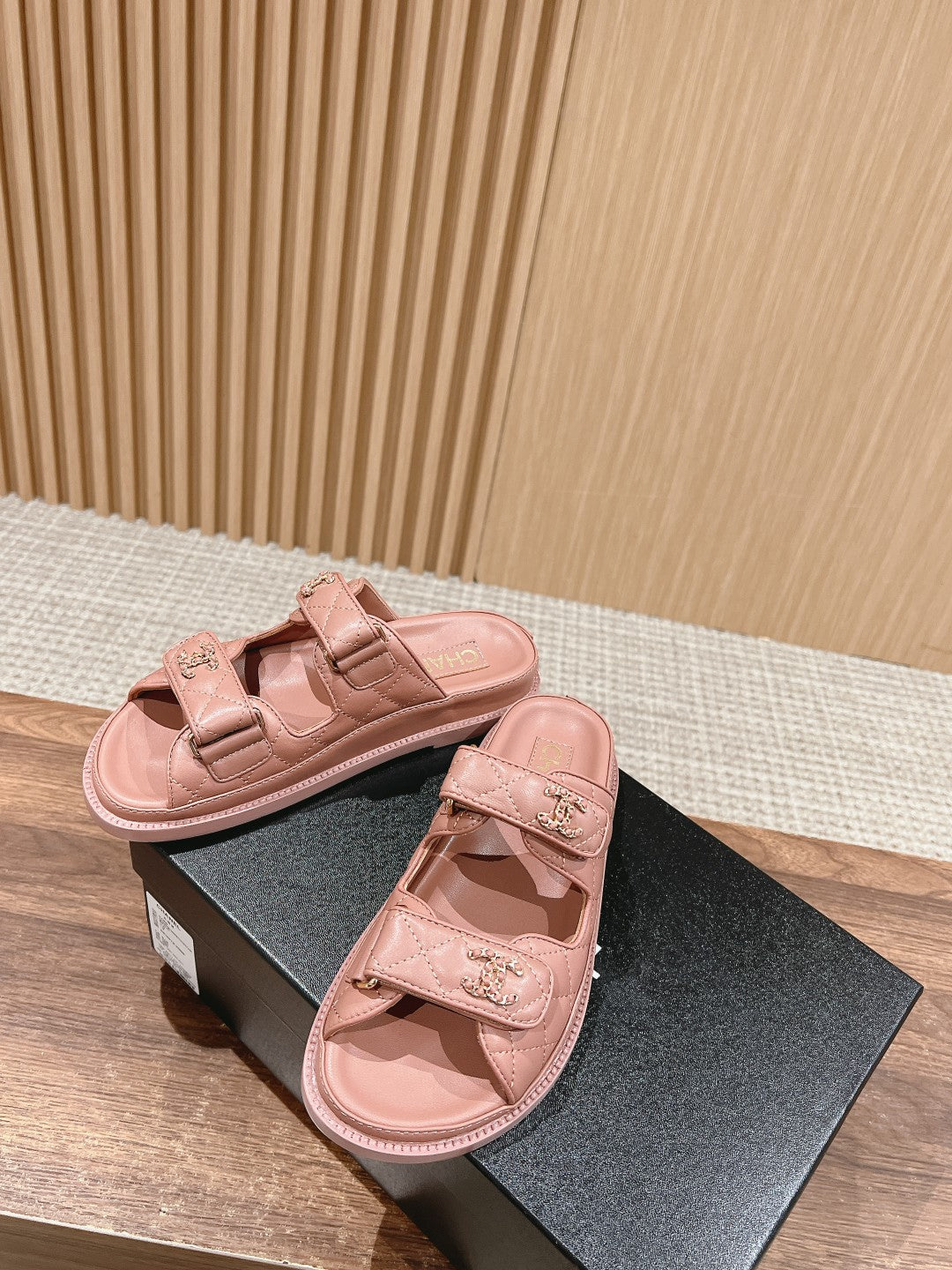 LuxluxHouse Best Quality Chanel Sandals