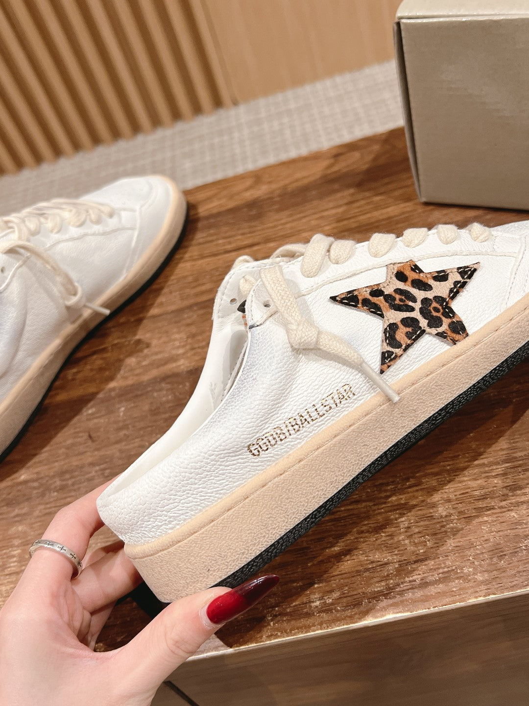 LuxluxHouse Best Quality Shoes Golden Goose