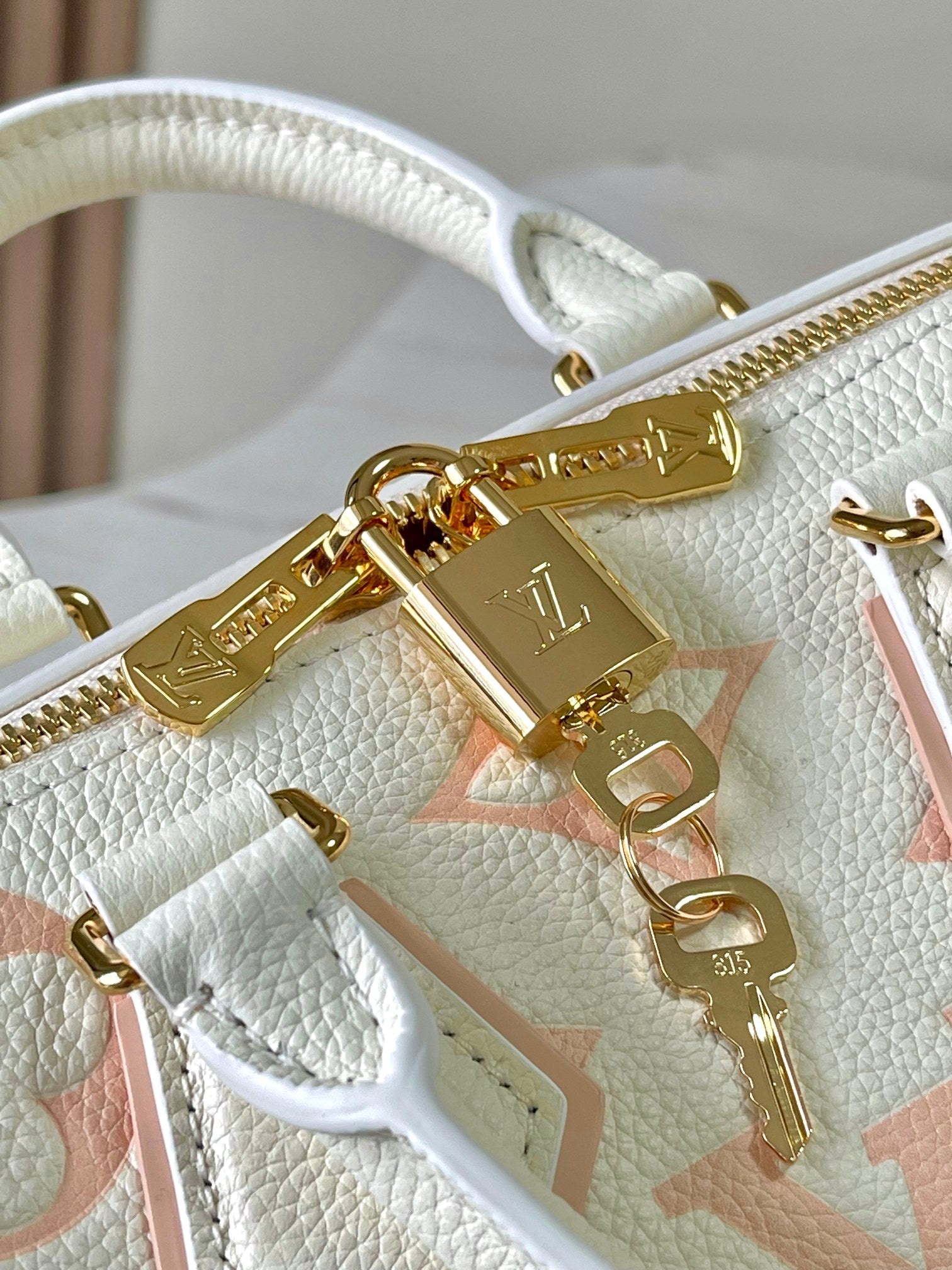 LuxluxHouse Best Quality Bags Best Louis Vuitton Women