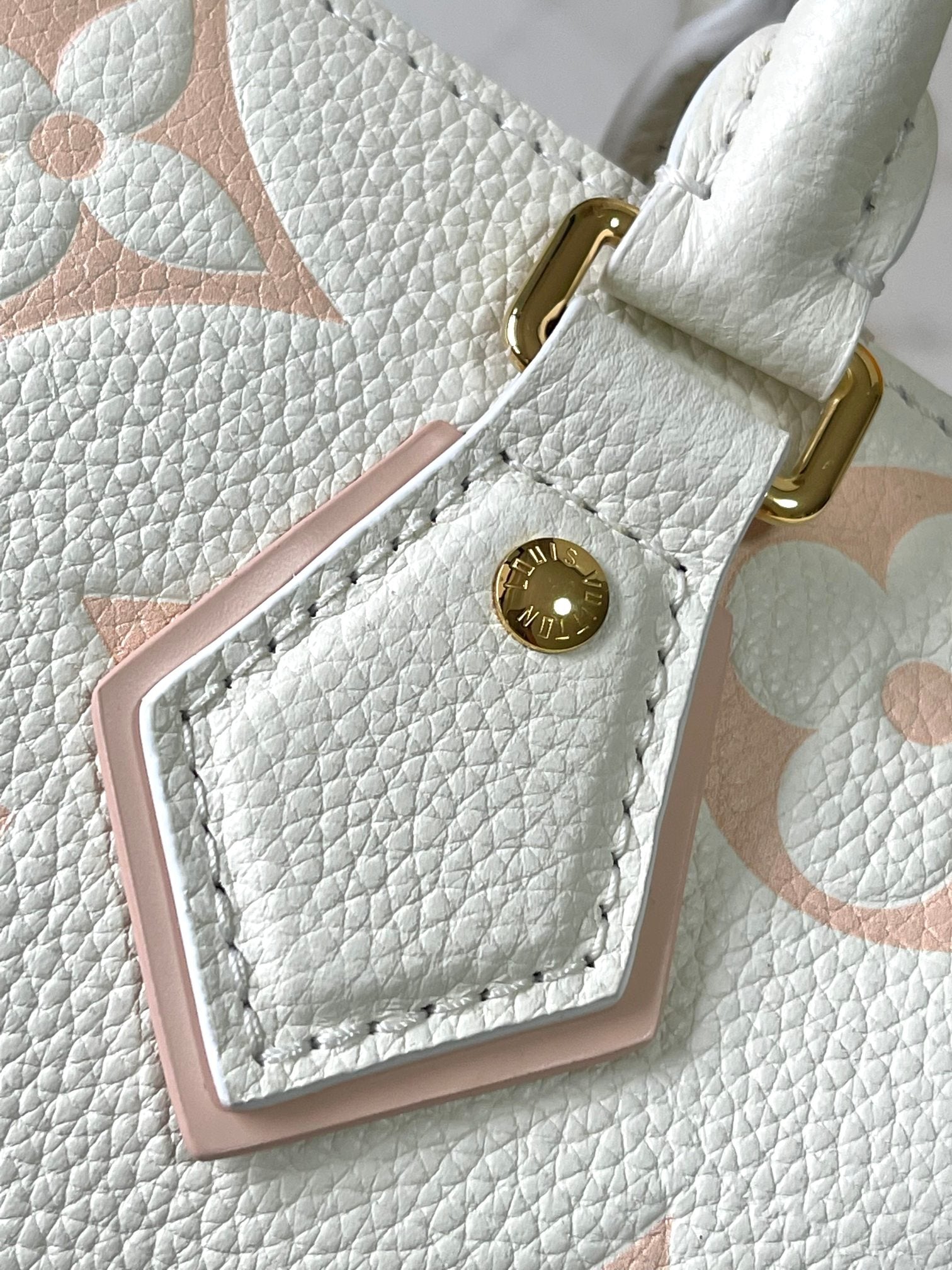 LuxluxHouse Best Quality Bags Best Louis Vuitton Women
