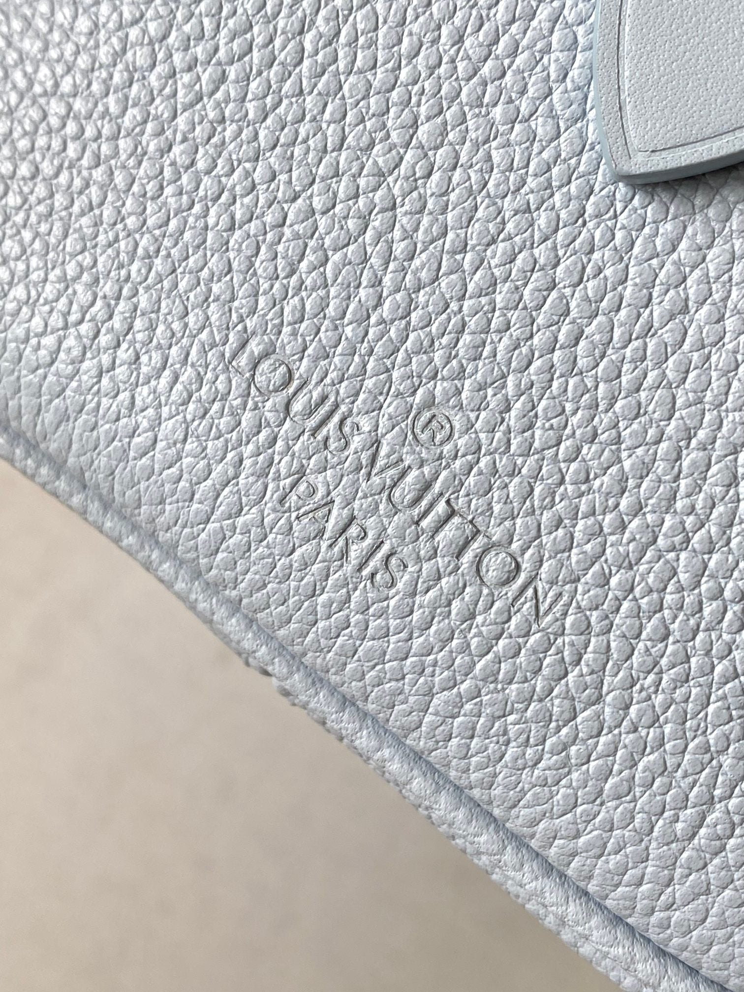LuxluxHouse Best Quality Bags Best Louis Vuitton Women