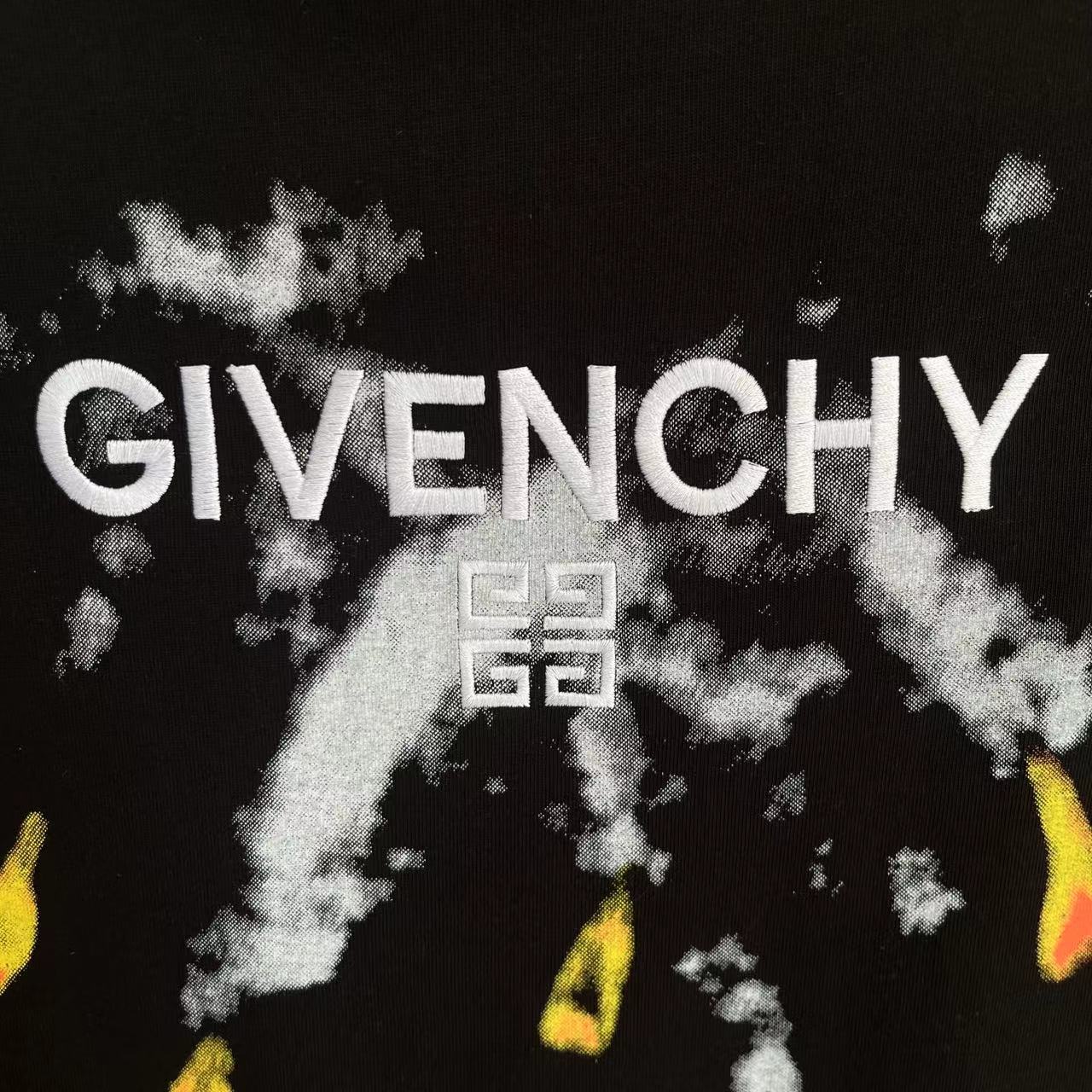 LuxluxHouse Best Quality Clothes Givenchy T-shirt