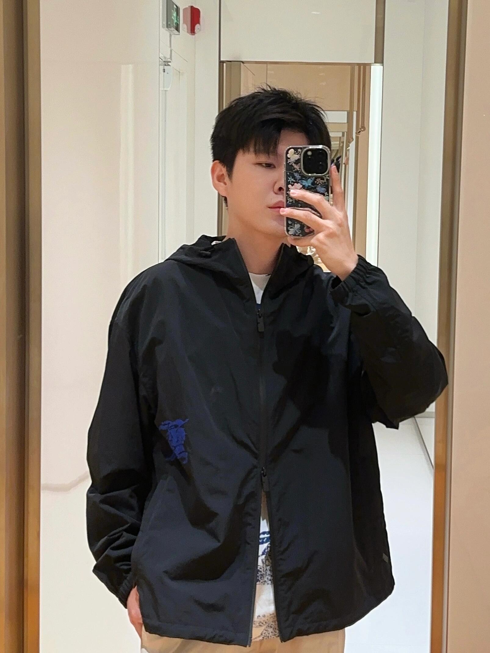 LuxluxHouse Best Quality Clothes Burberry Coats & Jackets