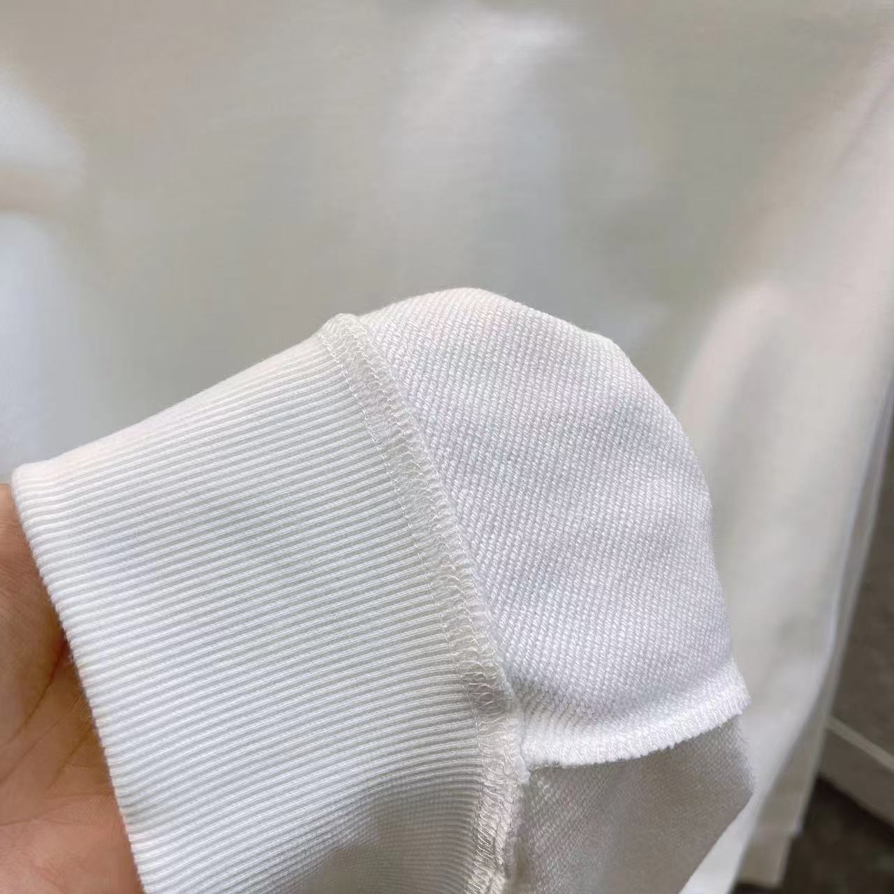 LuxluxHouse Best Quality Clothes Balenciaga Hoodie & Sweater